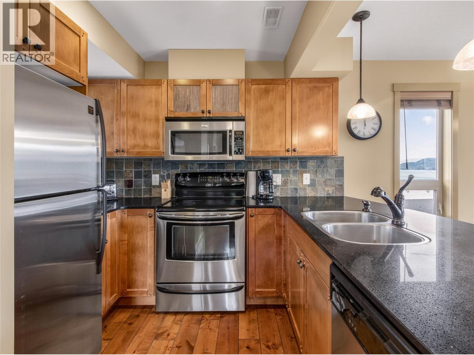 Picture for 6774 LA PALMA  Loop