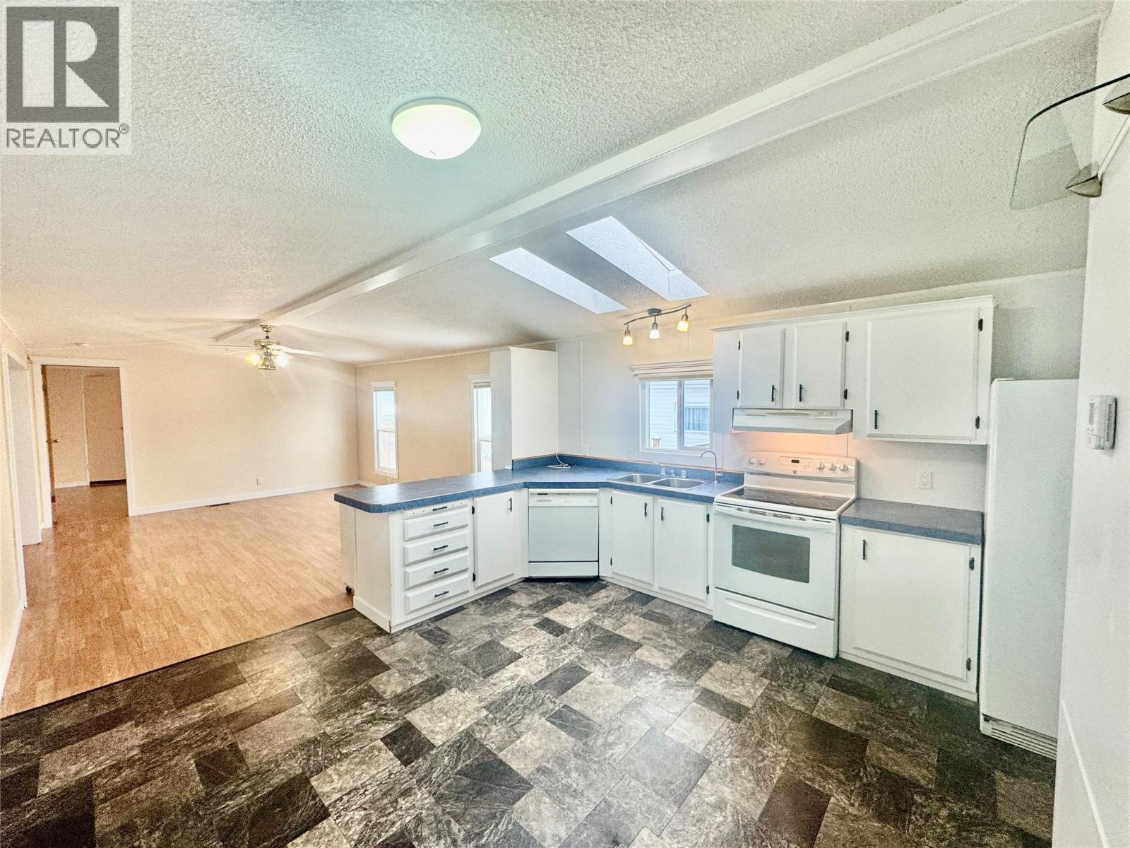 Picture for Unit #135, 720 Commonwealth  Road