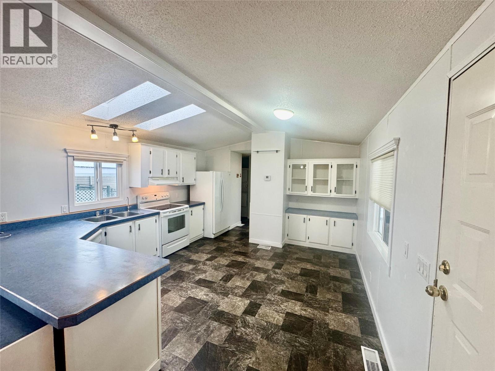 Picture for Unit #135, 720 Commonwealth  Road