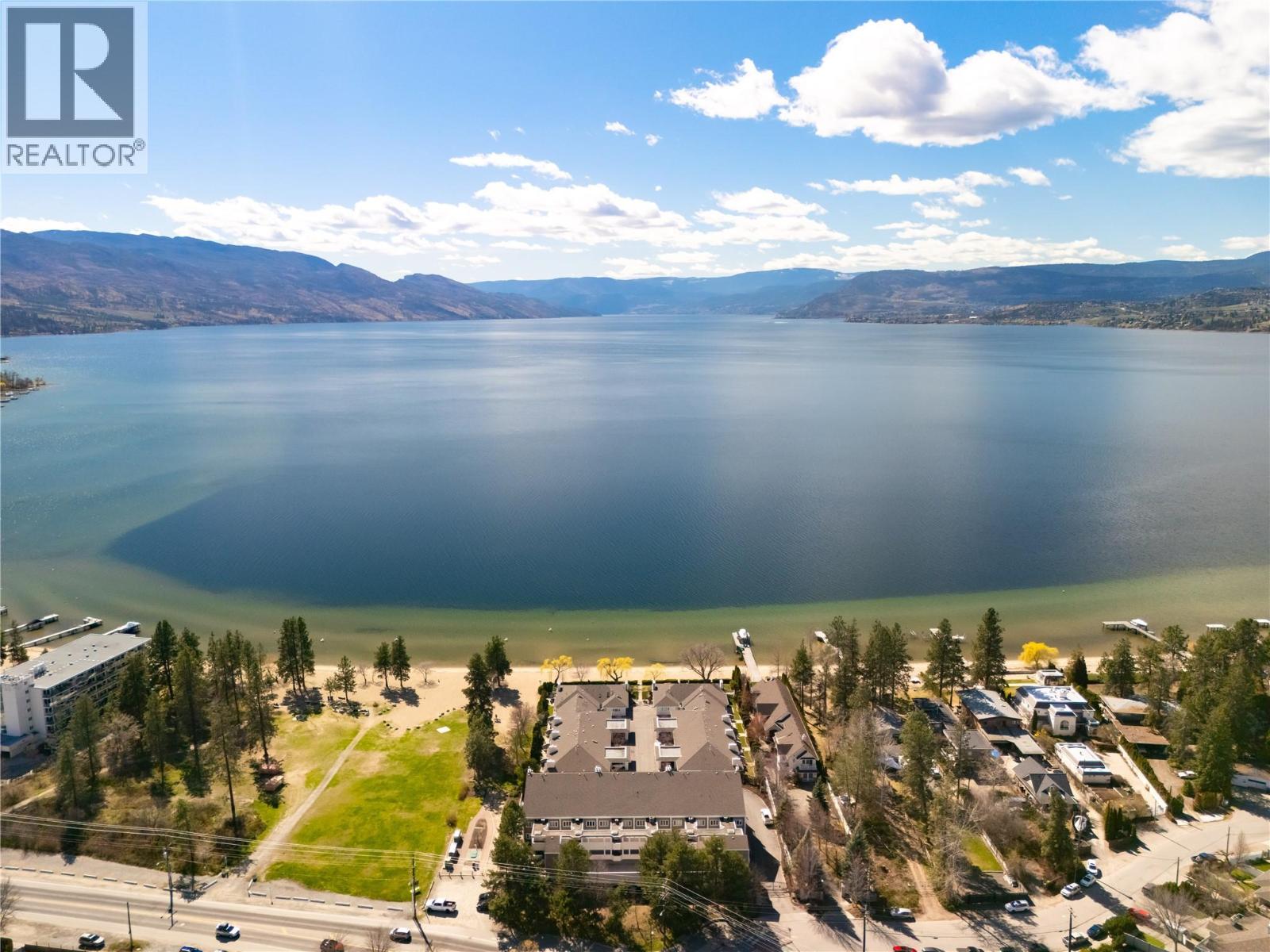 Picture for Unit #305, 4004 Bluebird  Road