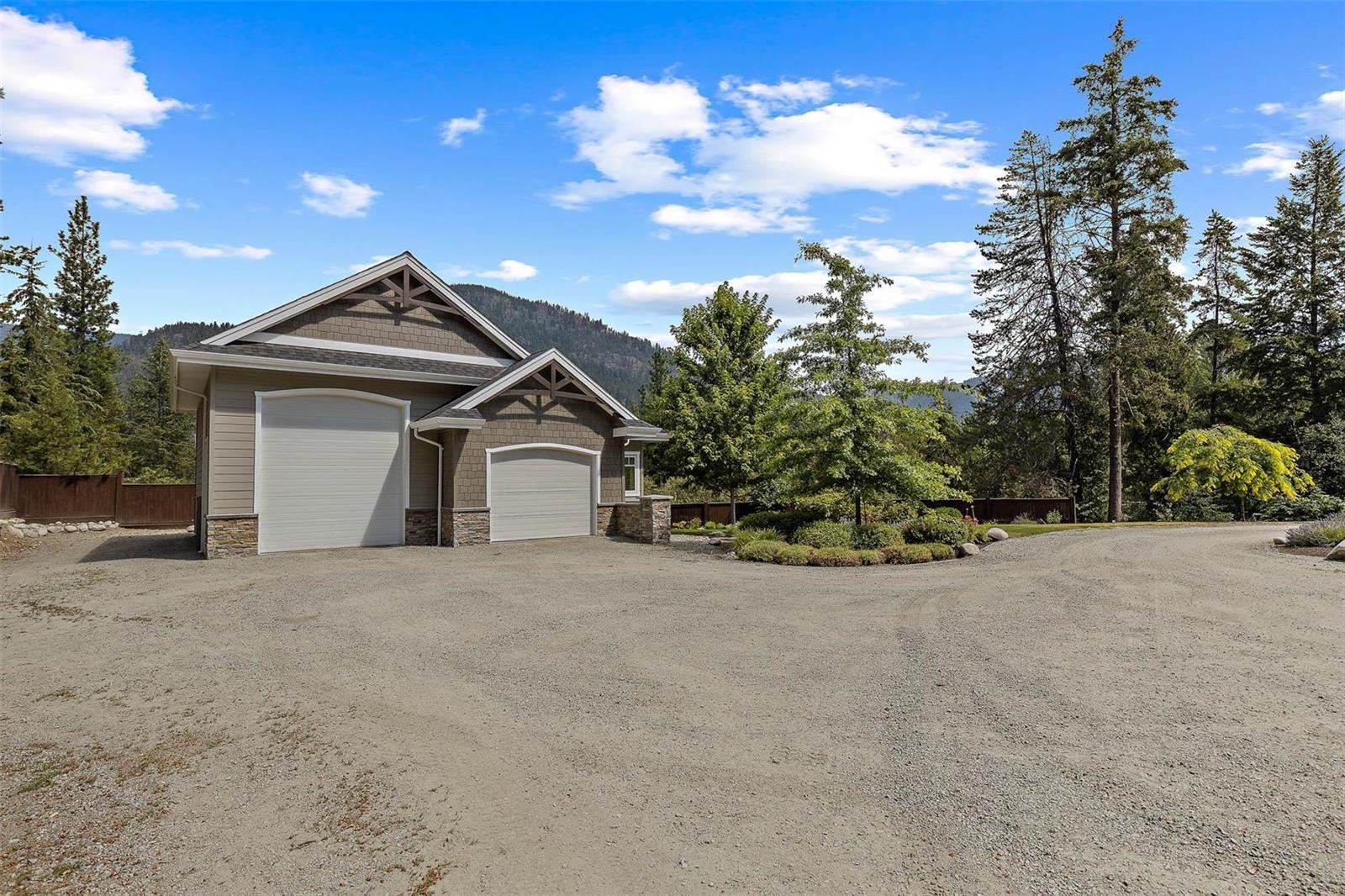      5051 Paradise Valley Drive  , Peachland, Central Okanagan,  ;  Listing Number: MLS 10260836
