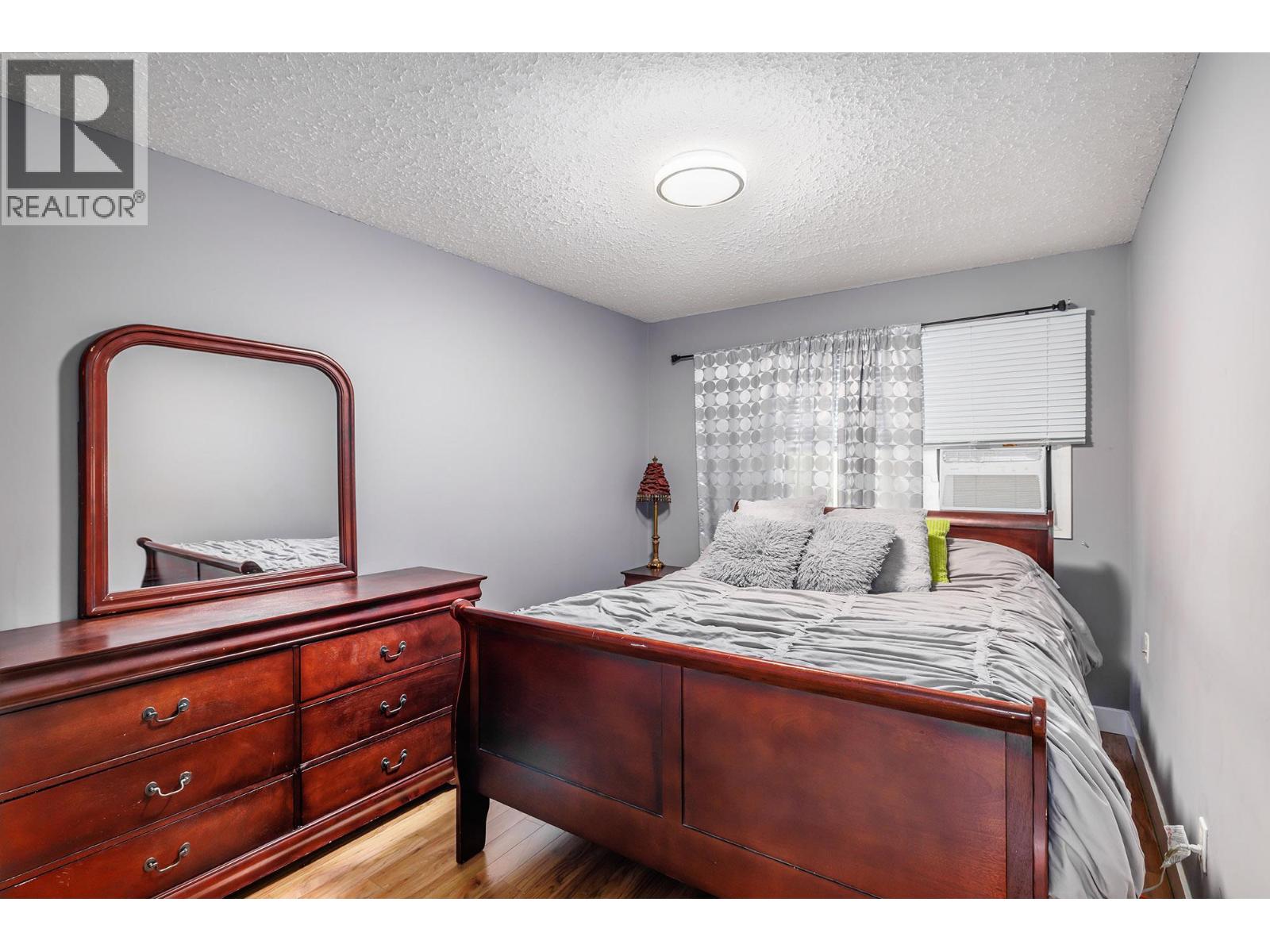 Picture for Unit #307, 555 Rowcliffe  Avenue https://www.cirrealty.ca/reb/bc/6/10360556_26.jpg