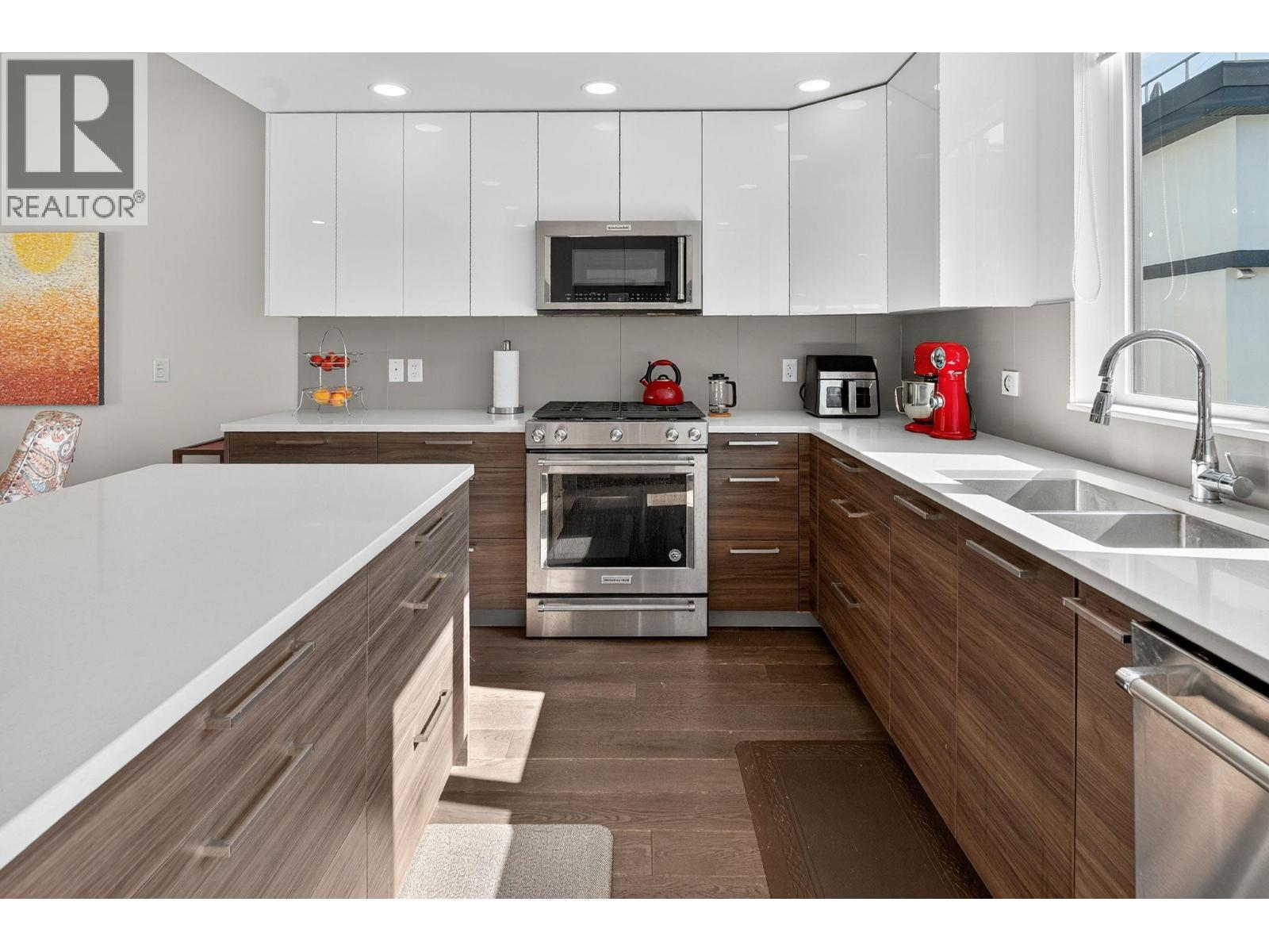 Picture for Unit #33, 1515 Highland  Drive