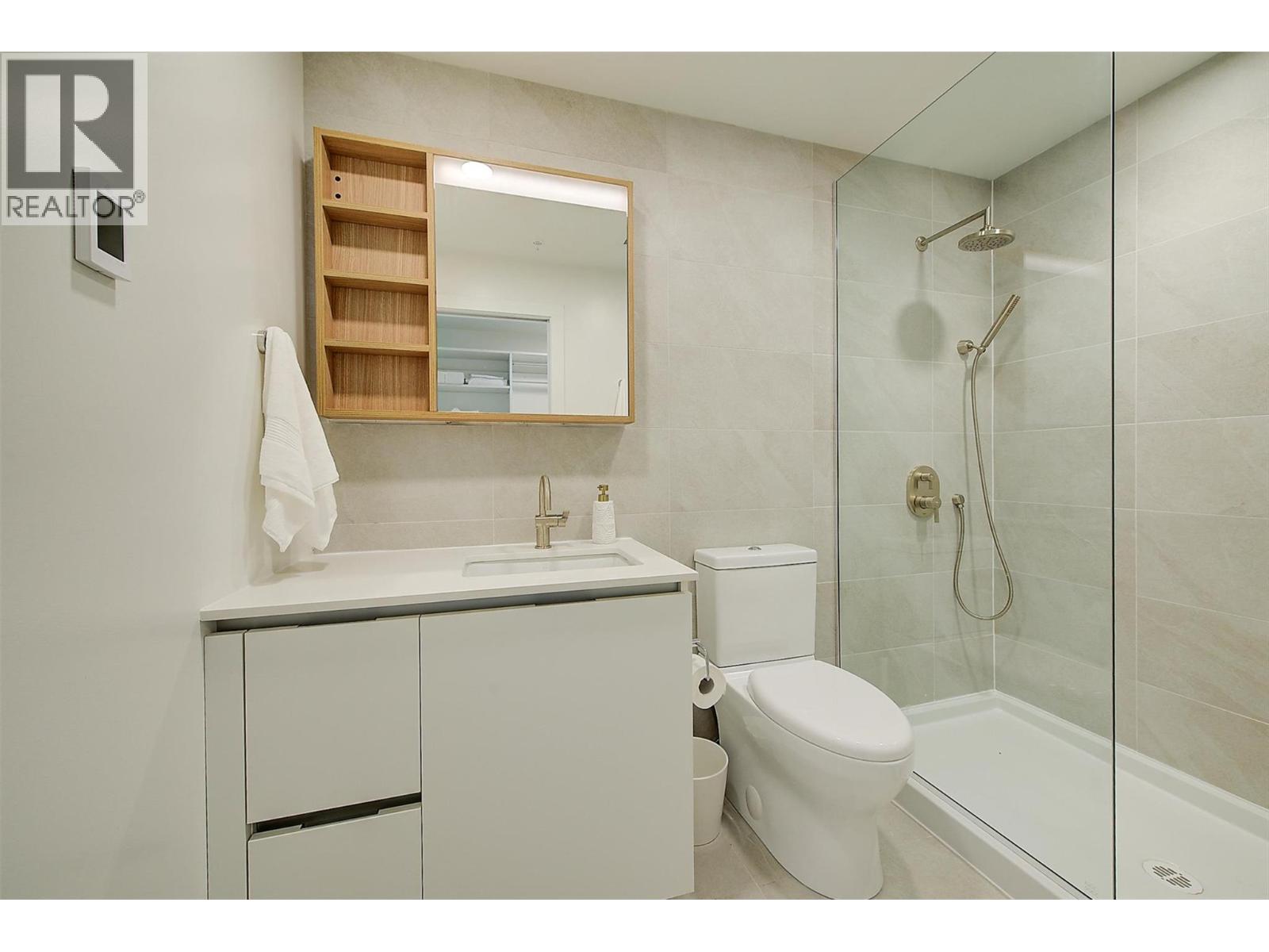 Picture for Unit #307, 2780 Olalla  Road https://www.cirrealty.ca/reb/bc/6/10361676_33.jpg