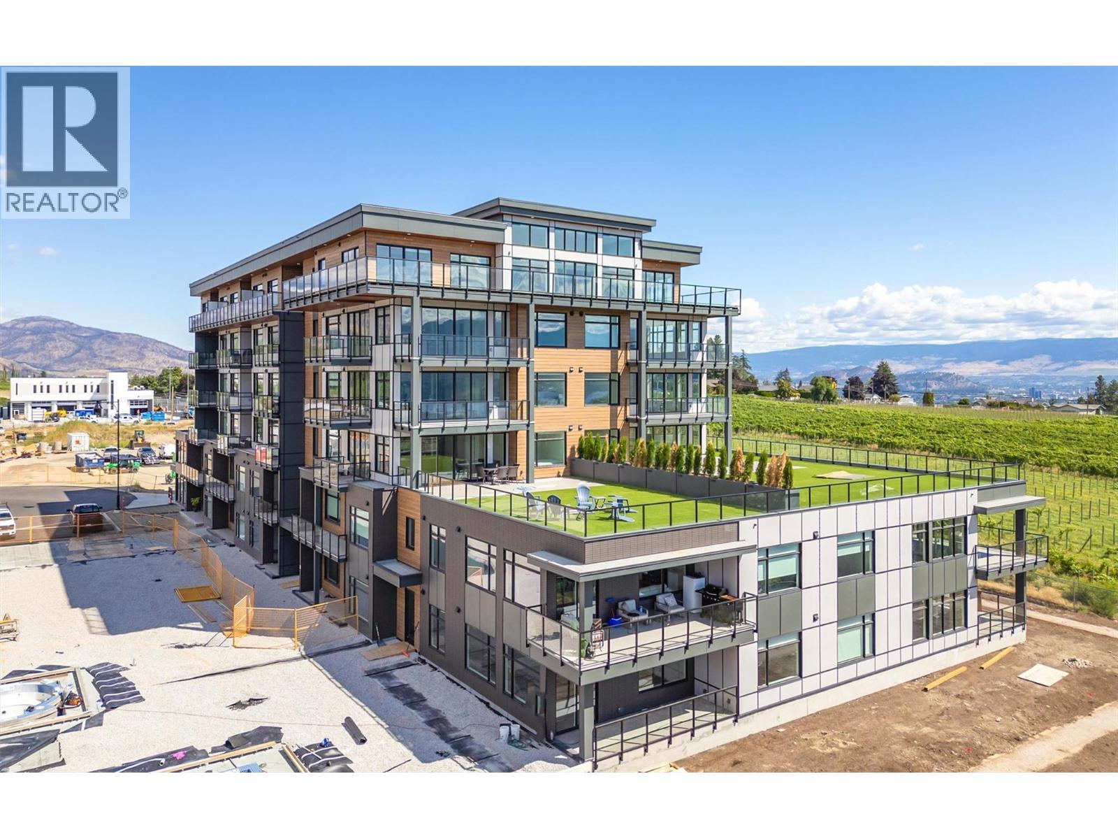Picture for Unit #307, 2780 Olalla  Road https://www.cirrealty.ca/reb/bc/6/10361676_47.jpg