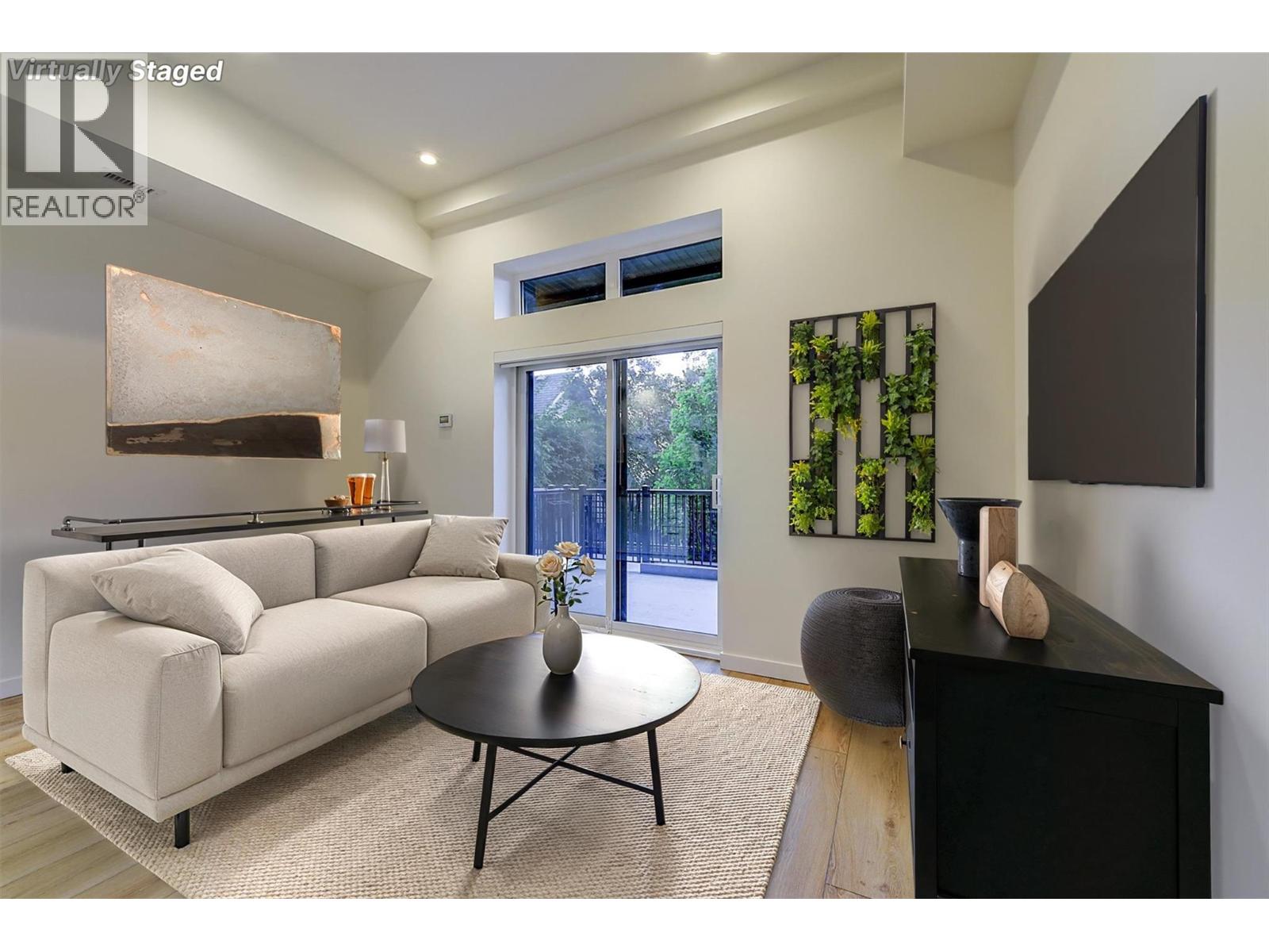 Picture for Unit #106, 660 Cawston  AvenueN https://www.cirrealty.ca/reb/bc/6/10362856_14.jpg