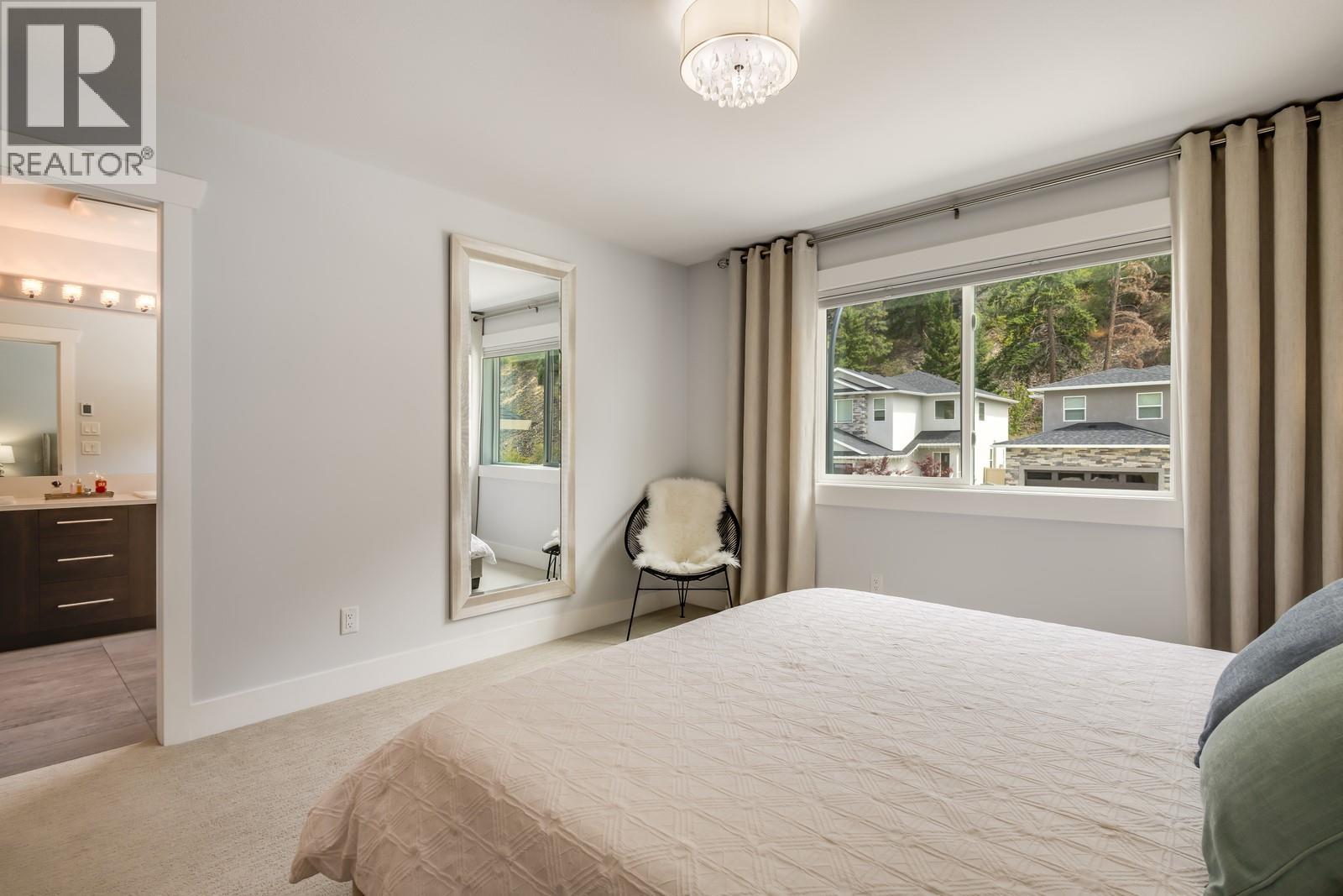 Picture for 3118 Riesling  Way https://www.cirrealty.ca/reb/bc/6/10363496_22.jpg