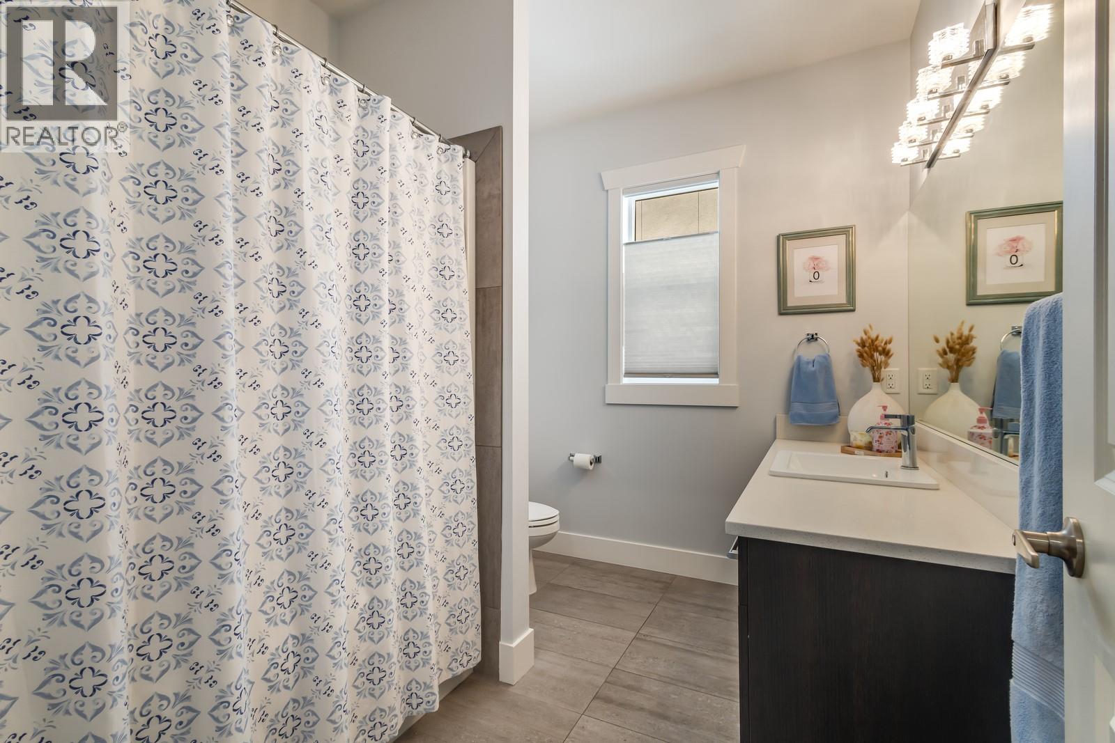 Picture for 3118 Riesling  Way https://www.cirrealty.ca/reb/bc/6/10363496_33.jpg