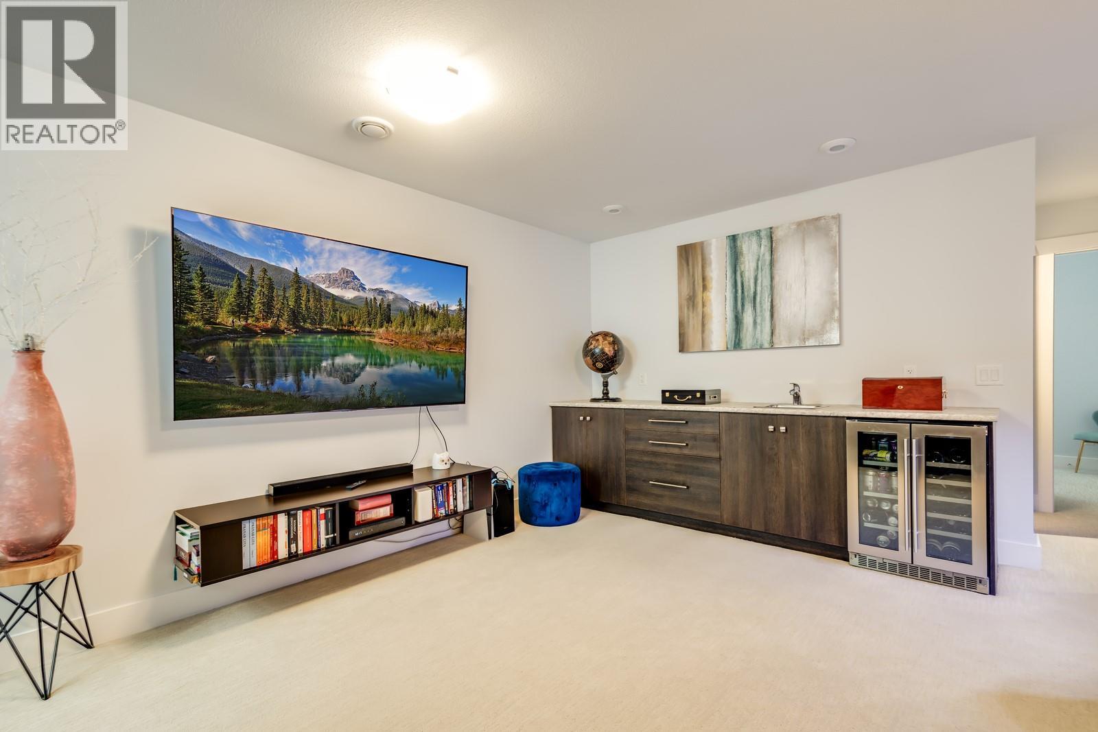 Picture for 3118 Riesling  Way https://www.cirrealty.ca/reb/bc/6/10363496_39.jpg