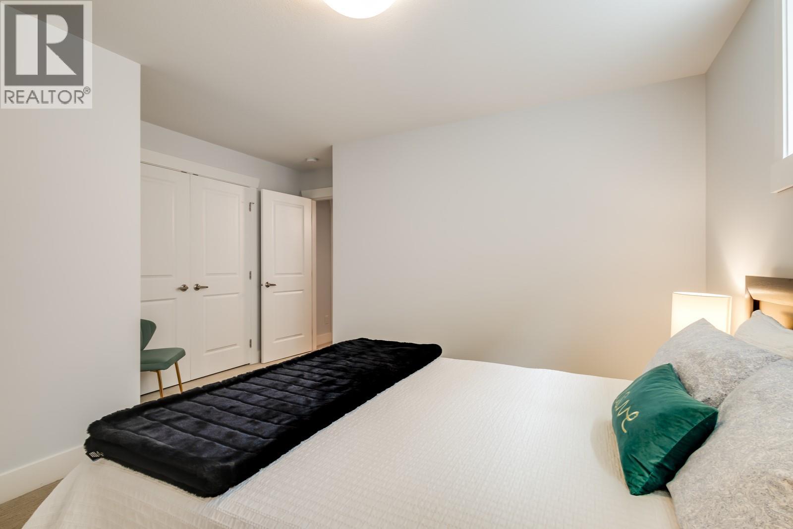 Picture for 3118 Riesling  Way https://www.cirrealty.ca/reb/bc/6/10363496_43.jpg