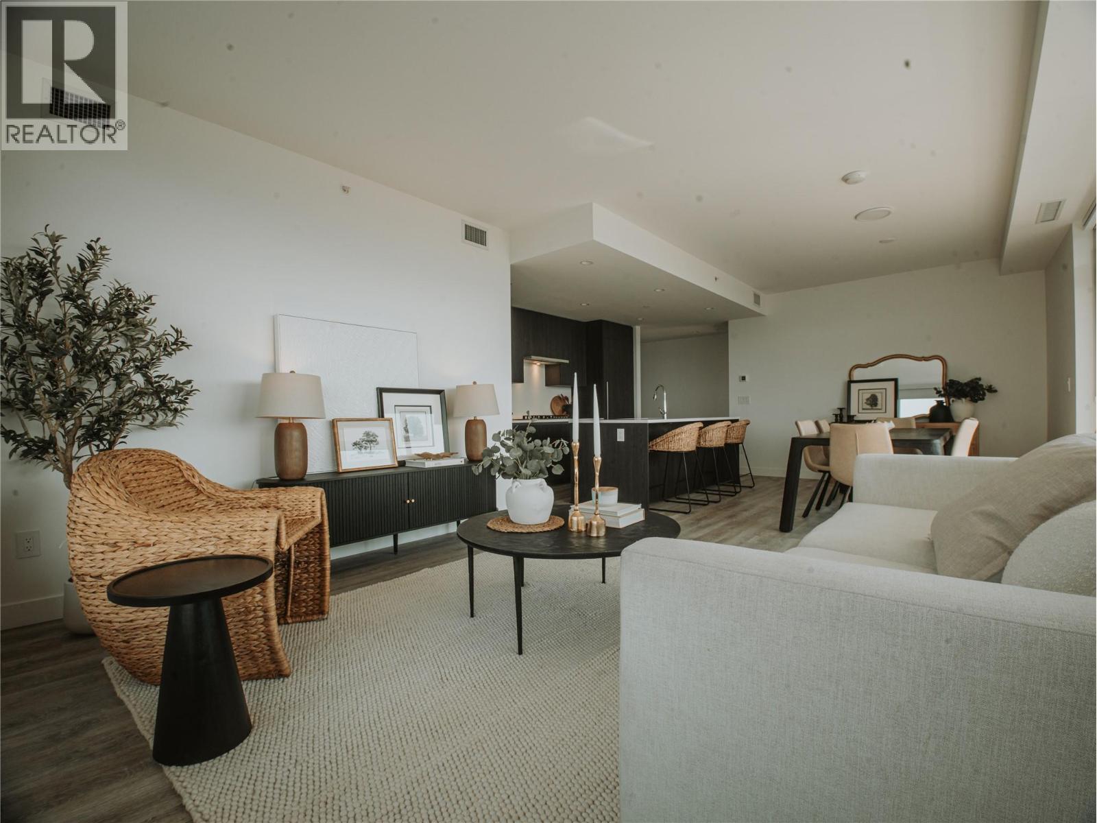 Picture for Unit #1507, 238 Leon  Avenue