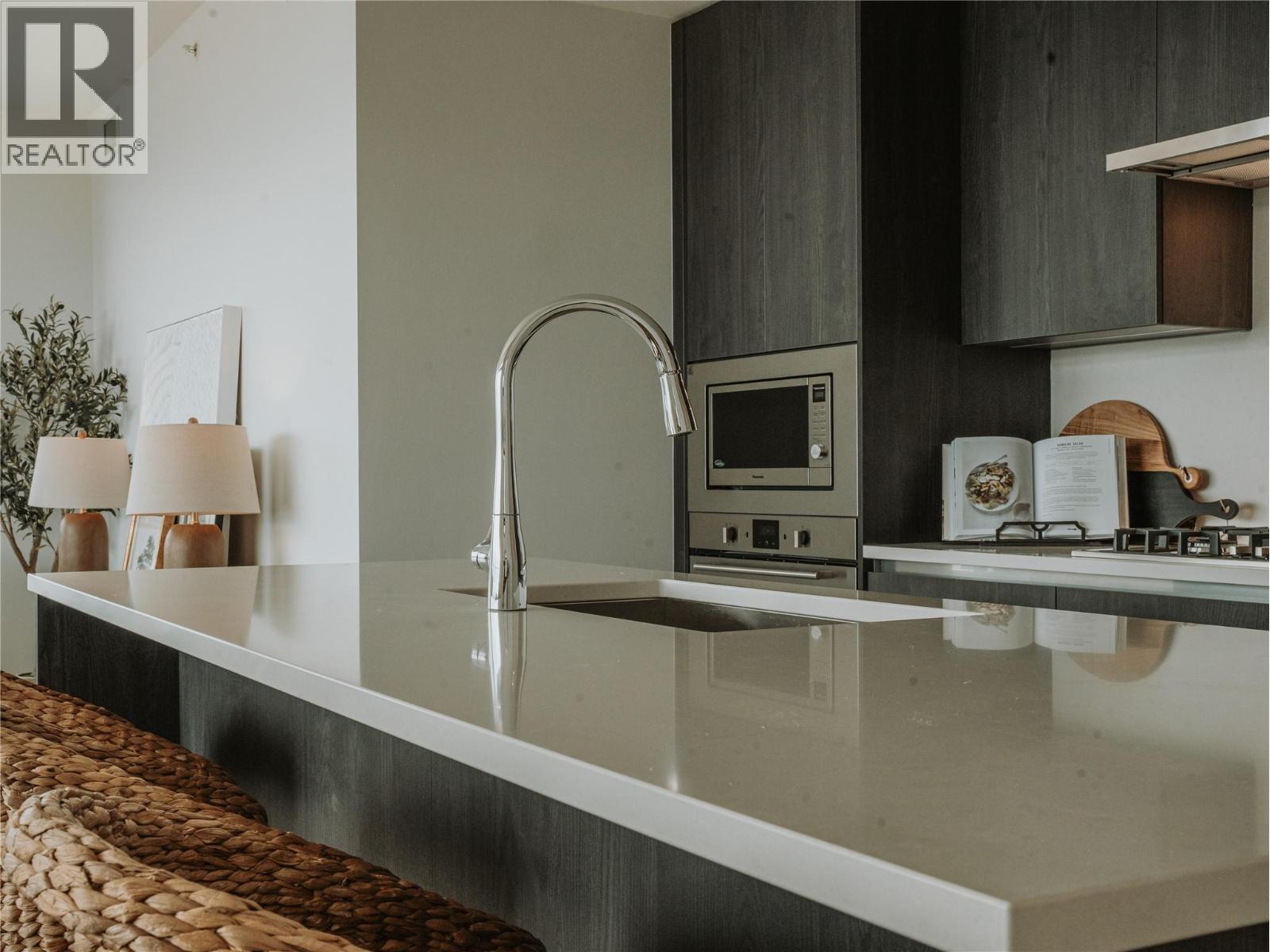 Picture for Unit #1507, 238 Leon  Avenue https://www.cirrealty.ca/reb/bc/6/10363816_21.jpg