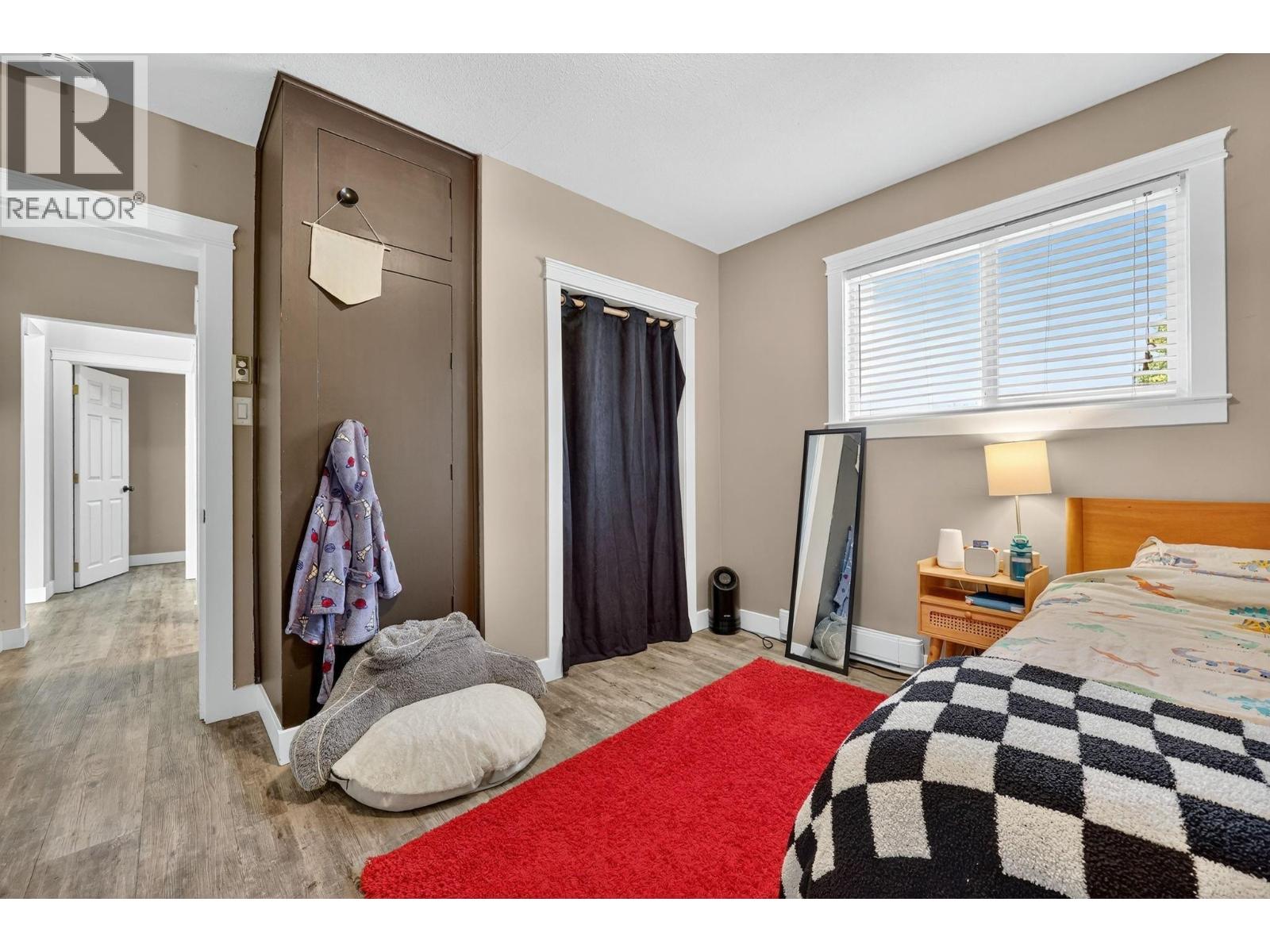 Picture for 420 Hardie  Road https://www.cirrealty.ca/reb/bc/6/10363836_18.jpg