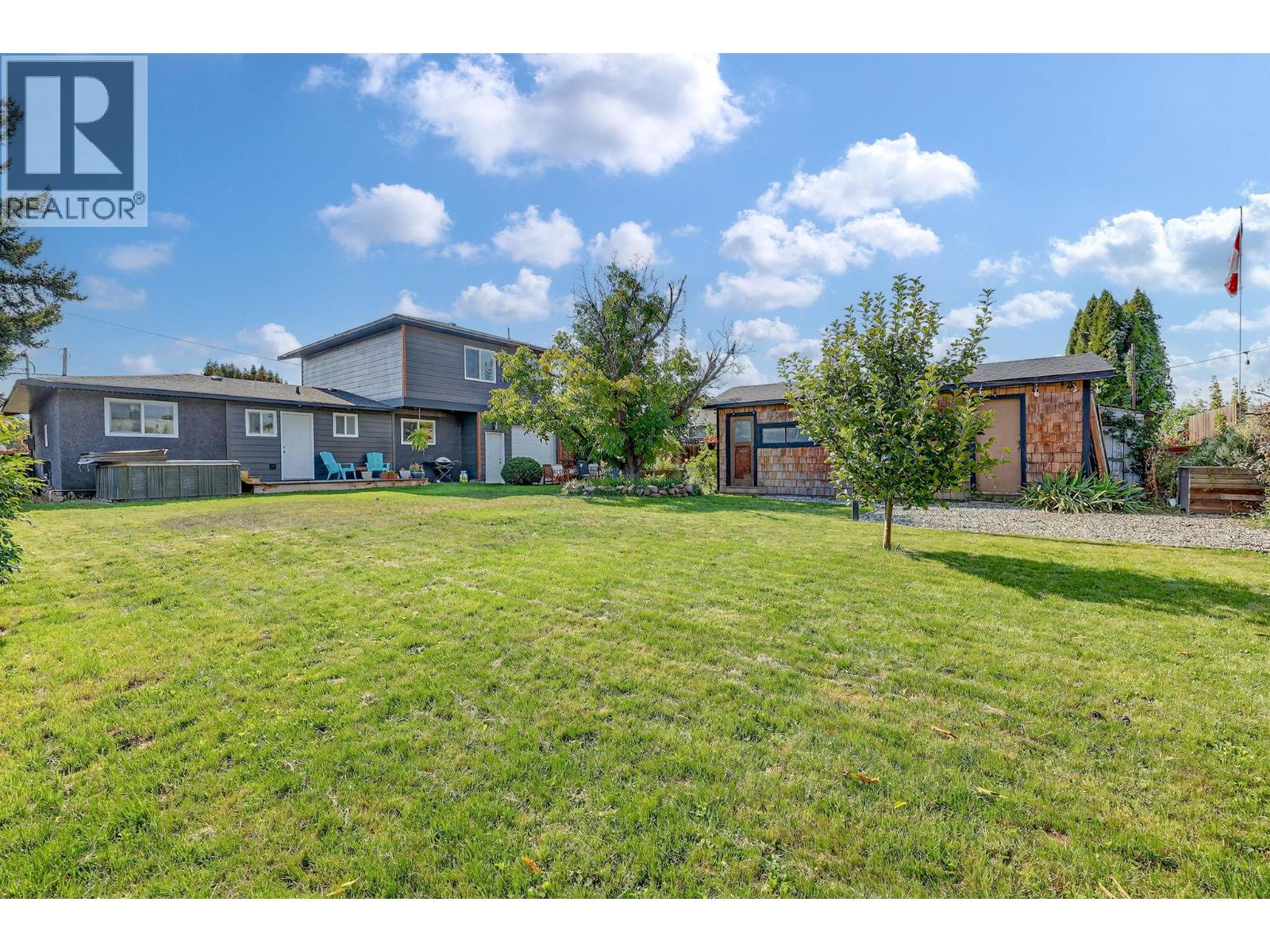 Picture for 420 Hardie  Road https://www.cirrealty.ca/reb/bc/6/10363836_37.jpg