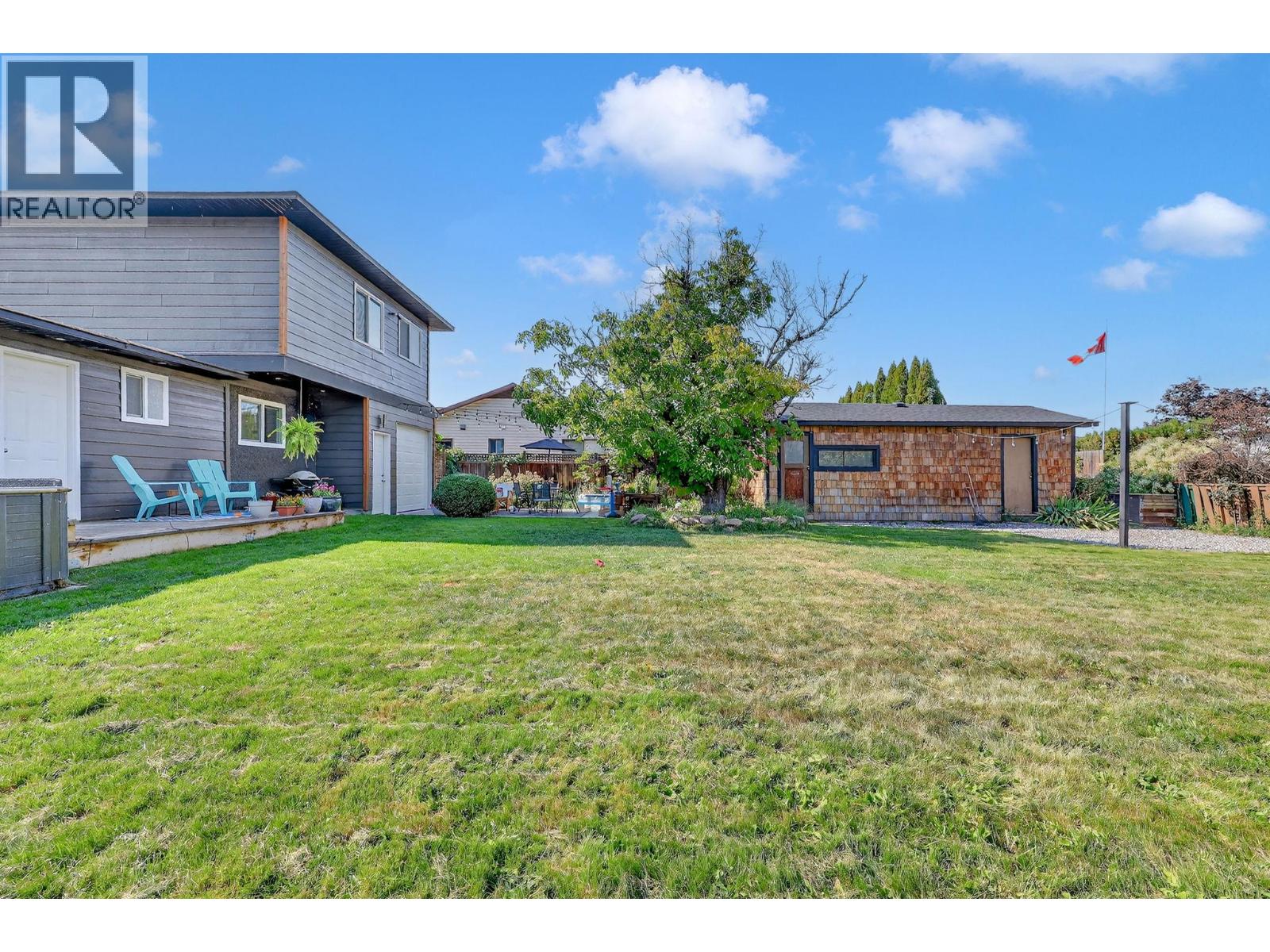 Picture for 420 Hardie  Road https://www.cirrealty.ca/reb/bc/6/10363836_38.jpg