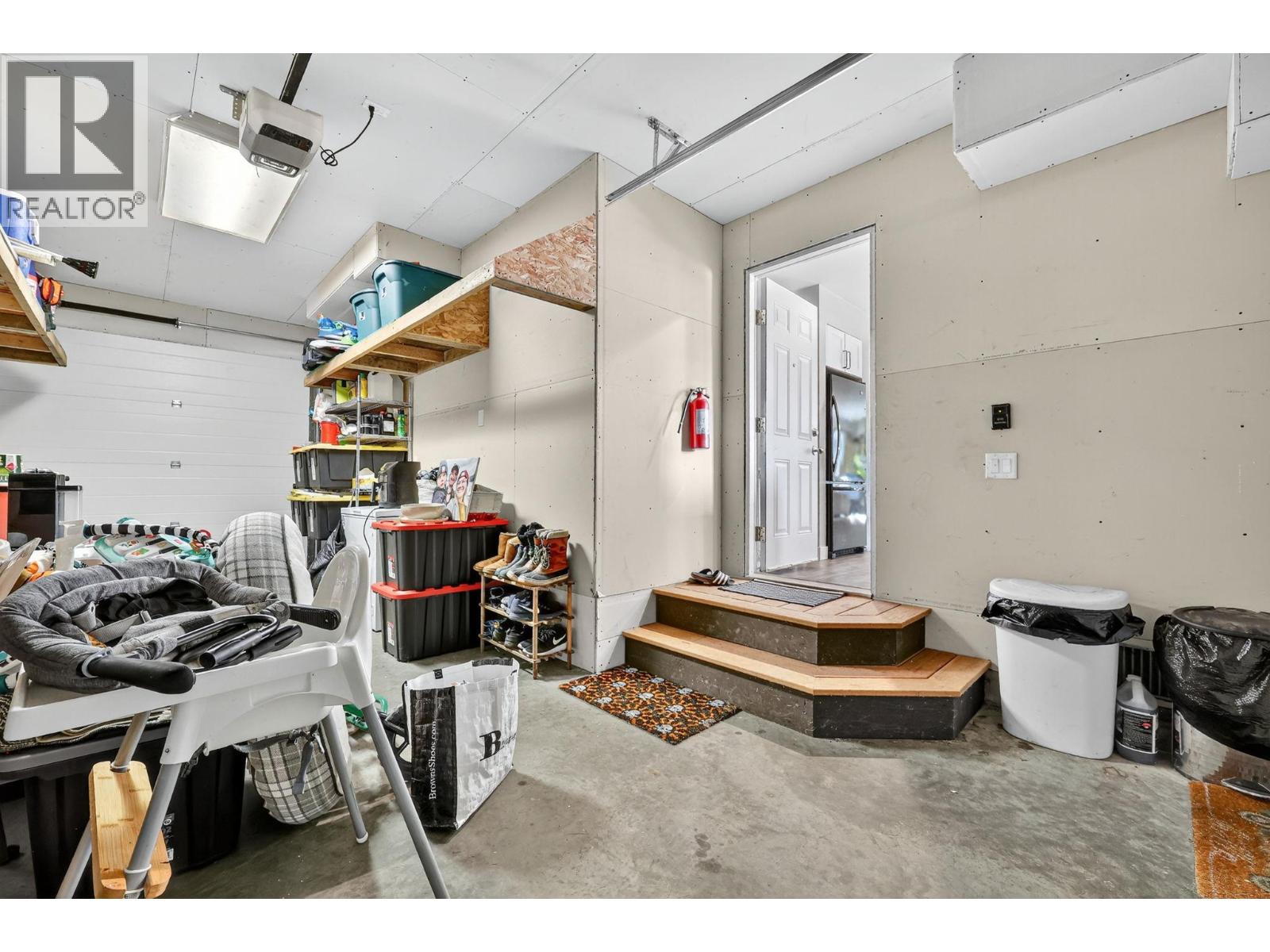 Picture for 420 Hardie  Road https://www.cirrealty.ca/reb/bc/6/10363836_43.jpg