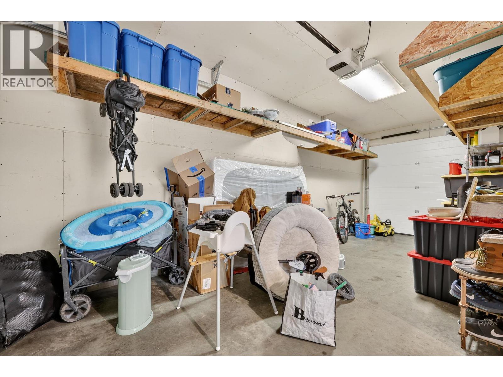 Picture for 420 Hardie  Road https://www.cirrealty.ca/reb/bc/6/10363836_44.jpg