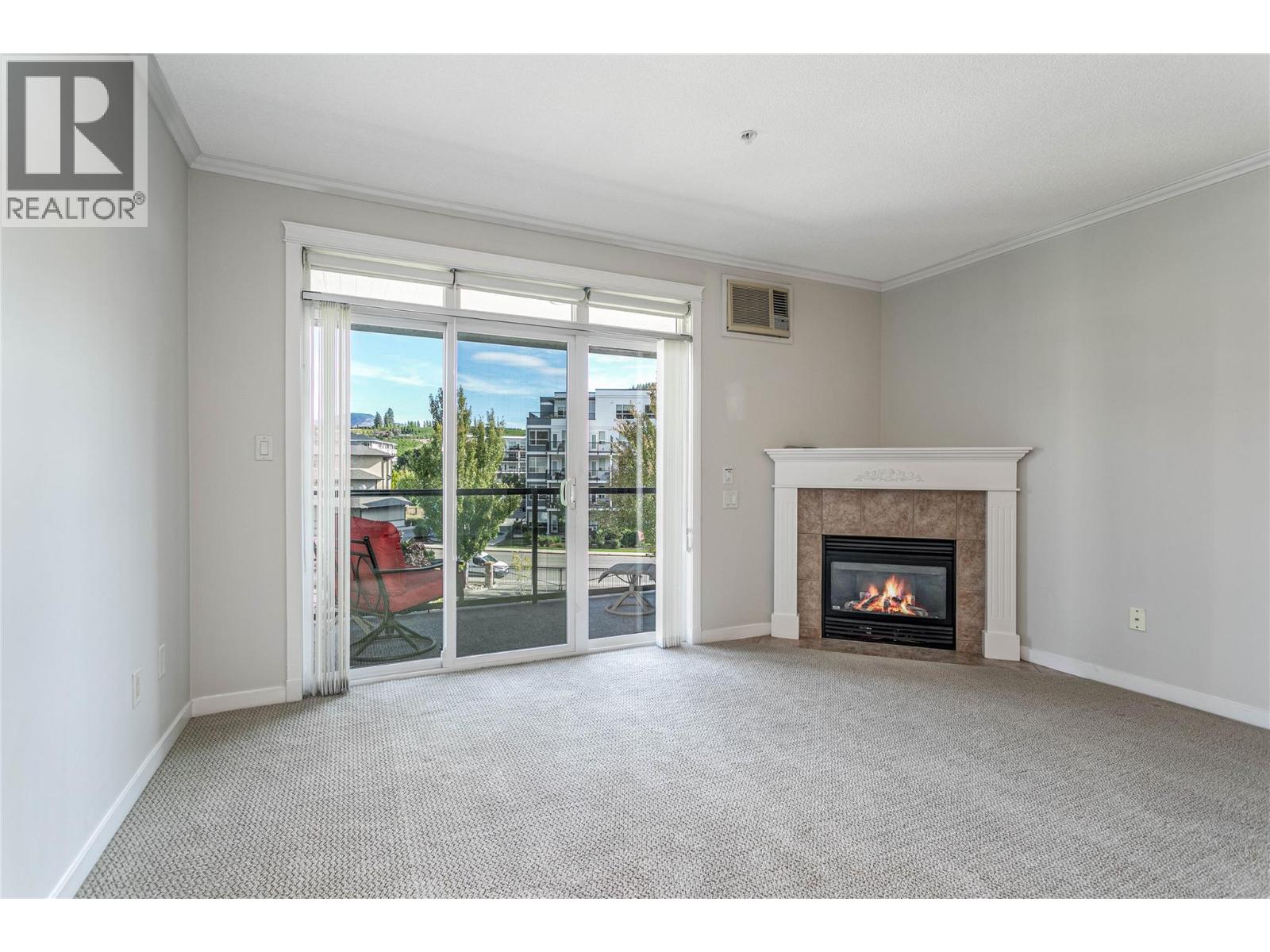 Picture for Unit #307, 303 Whitman  Road https://www.cirrealty.ca/reb/bc/6/10363956_12.jpg