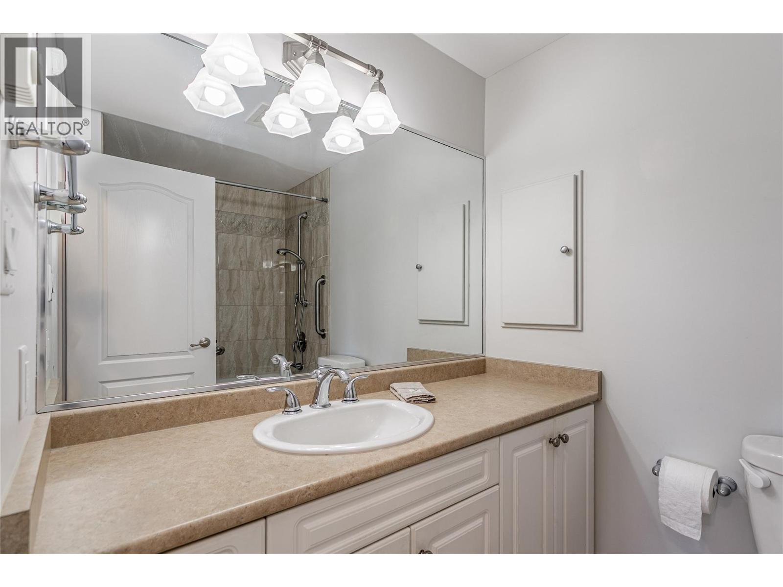 Picture for Unit #307, 303 Whitman  Road https://www.cirrealty.ca/reb/bc/6/10363956_15.jpg