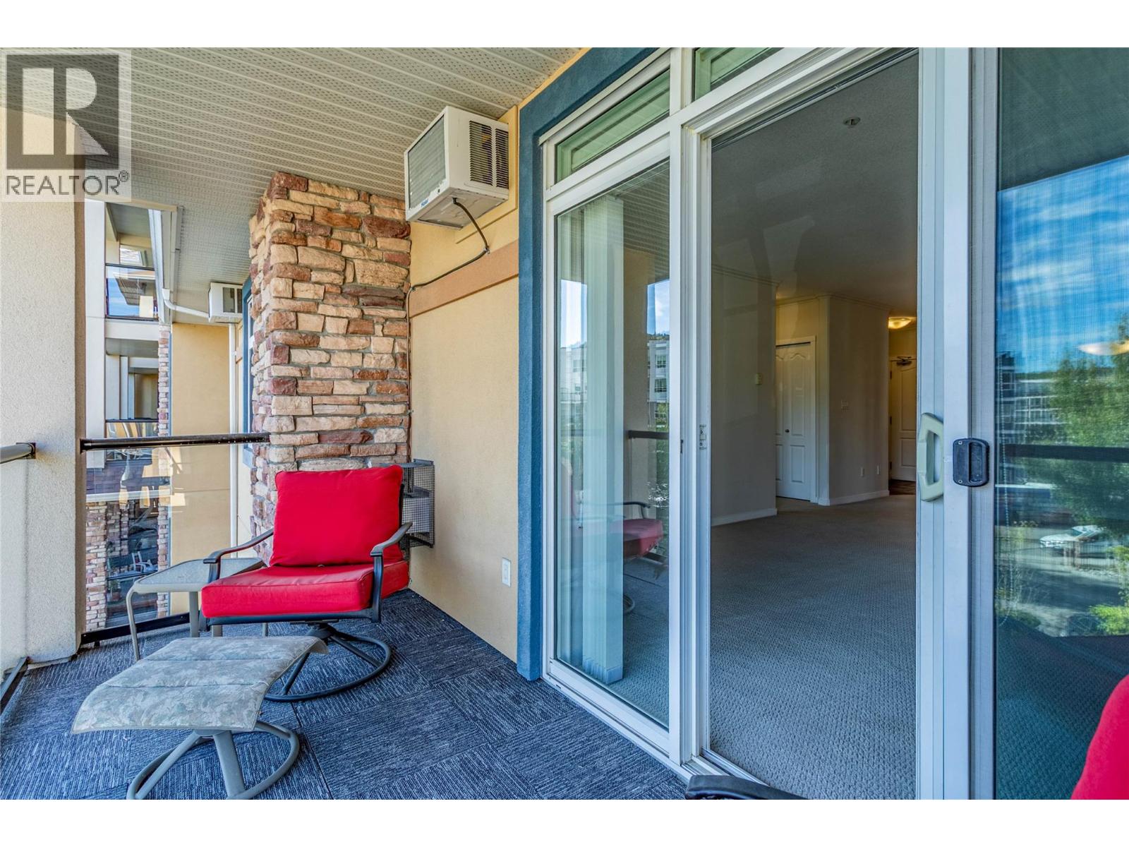 Picture for Unit #307, 303 Whitman  Road https://www.cirrealty.ca/reb/bc/6/10363956_24.jpg