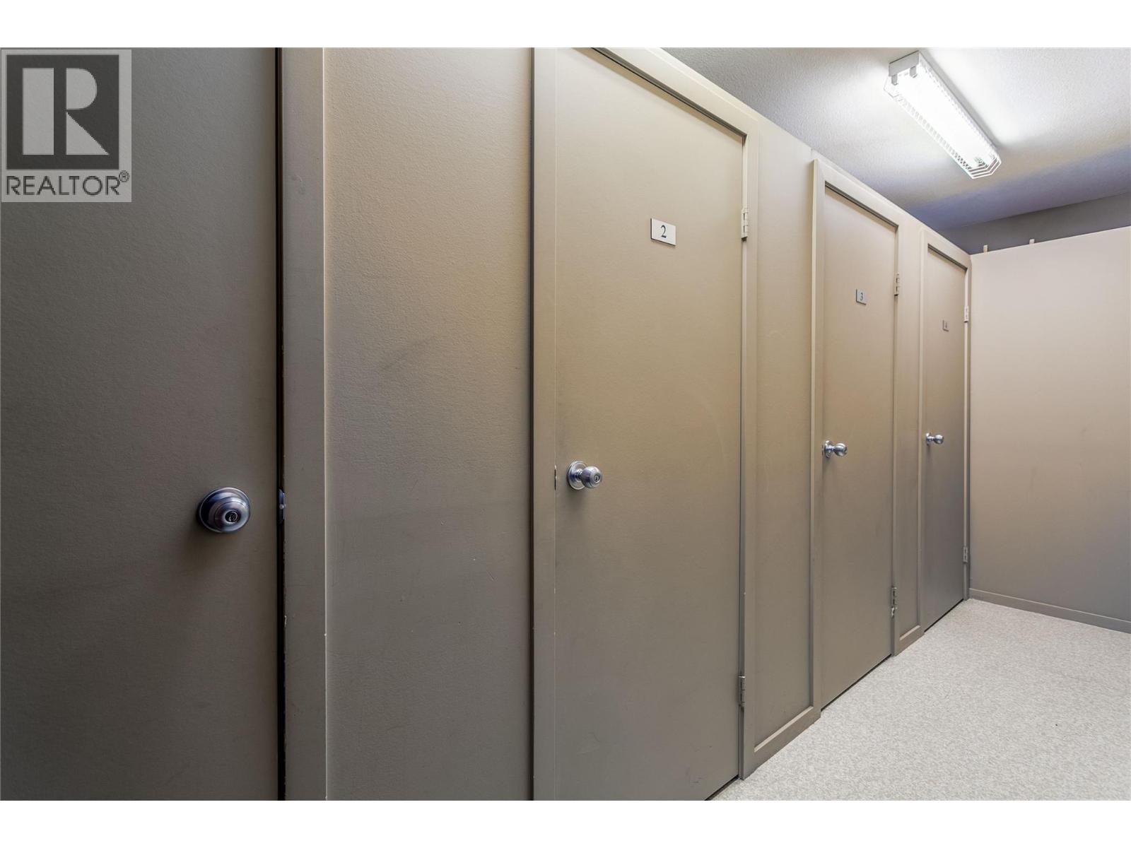 Picture for Unit #307, 303 Whitman  Road https://www.cirrealty.ca/reb/bc/6/10363956_26.jpg