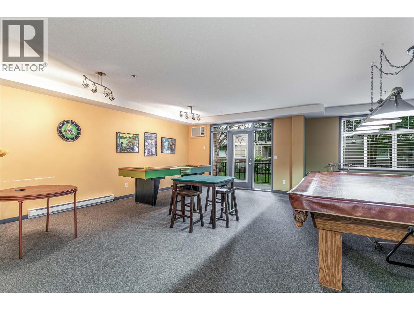 Picture for Unit #307, 303 Whitman  Road https://www.cirrealty.ca/reb/bc/6/10363956_30.jpg