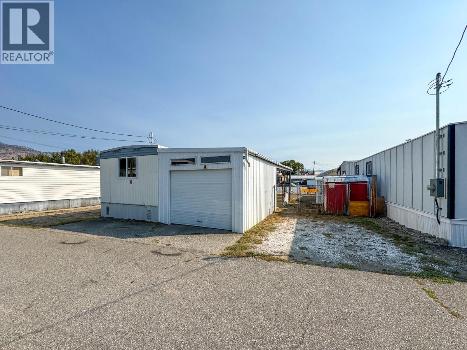 Picture for Unit #4, 7614 97th  Street https://www.cirrealty.ca/reb/bc/6/10364216_20.jpg