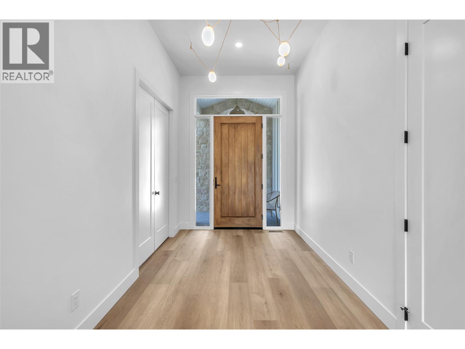 Picture for 1439 Whistling Pine  Place