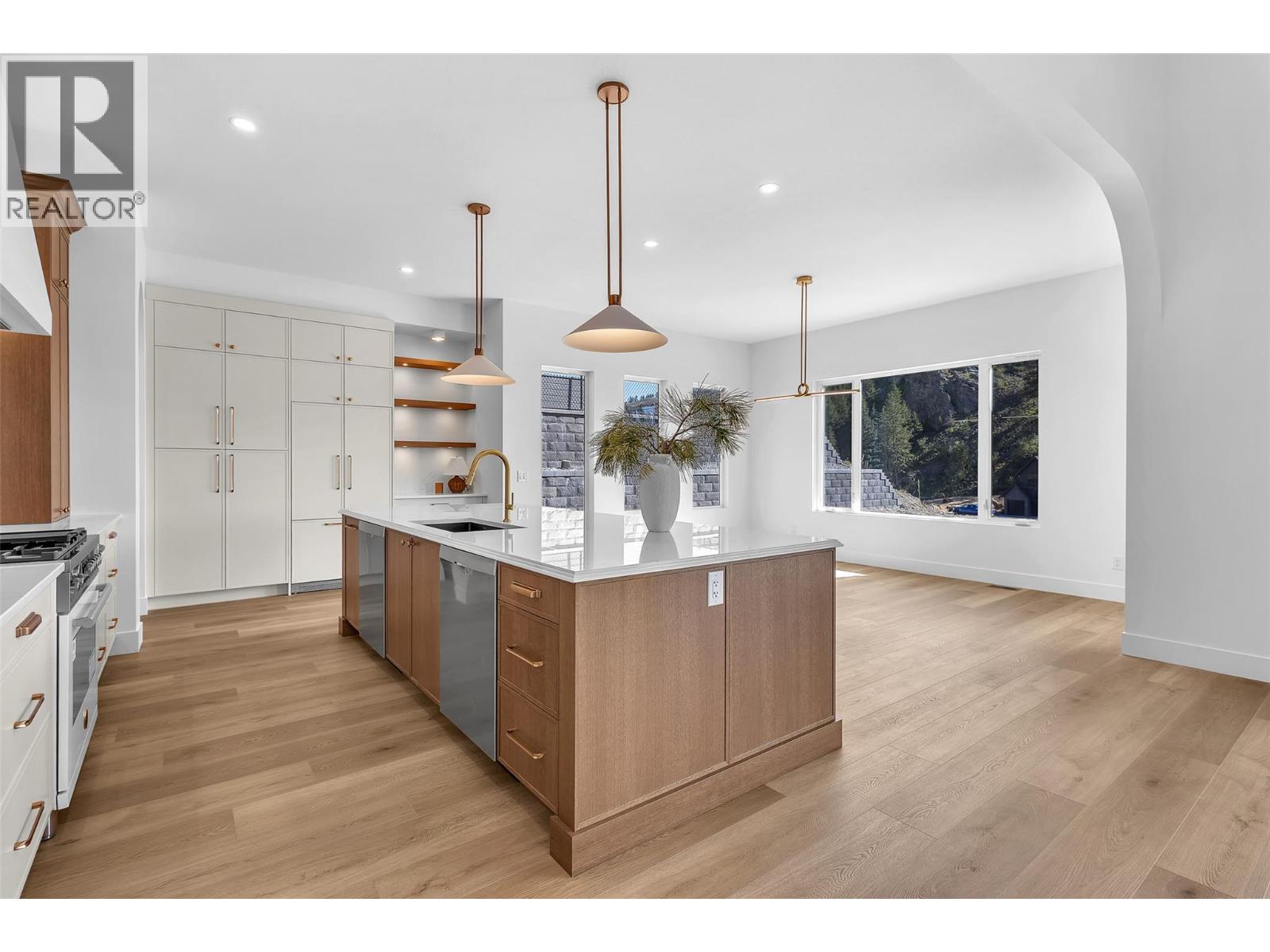 Picture for 1439 Whistling Pine  Place