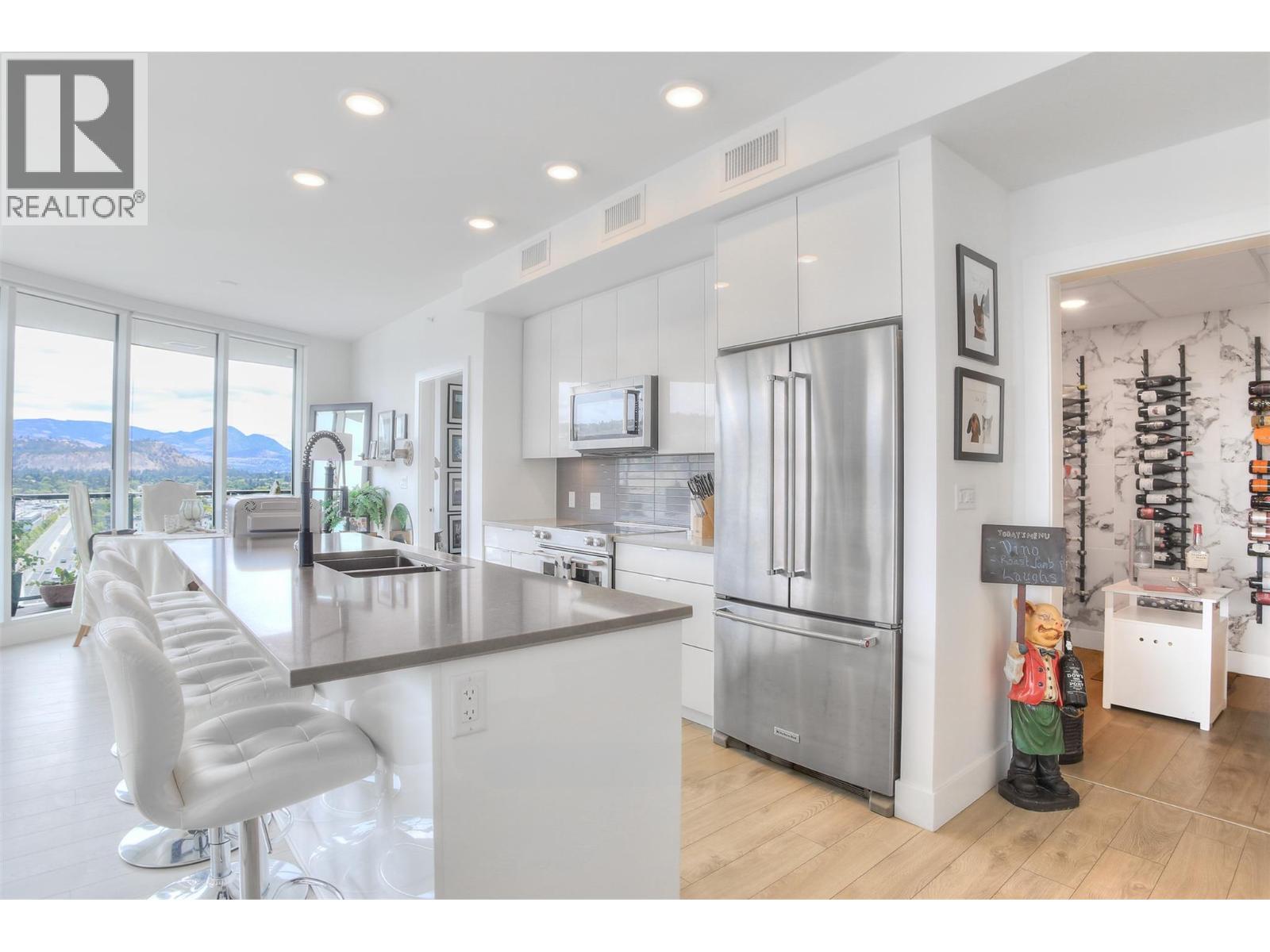 Picture for Unit #1305, 1232 Ellis  Street https://www.cirrealty.ca/reb/bc/6/10364526_15.jpg