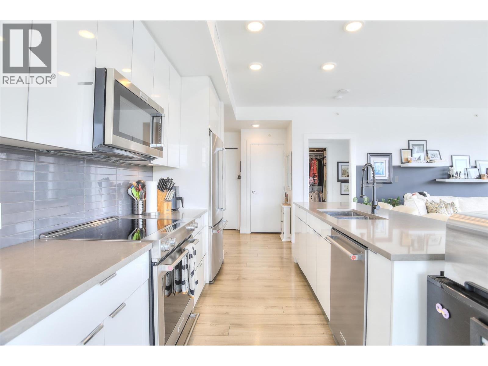 Picture for Unit #1305, 1232 Ellis  Street https://www.cirrealty.ca/reb/bc/6/10364526_17.jpg