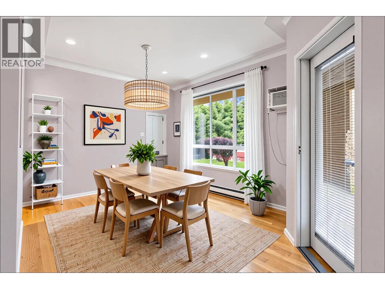 Picture for Unit #101, 1964 Enterprise  Way https://www.cirrealty.ca/reb/bc/6/10364606_14.jpg