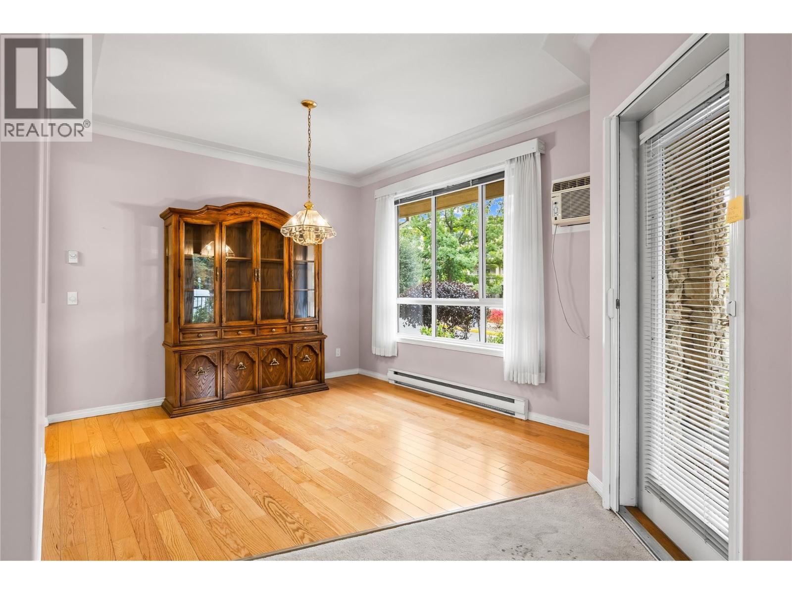 Picture for Unit #101, 1964 Enterprise  Way https://www.cirrealty.ca/reb/bc/6/10364606_15.jpg