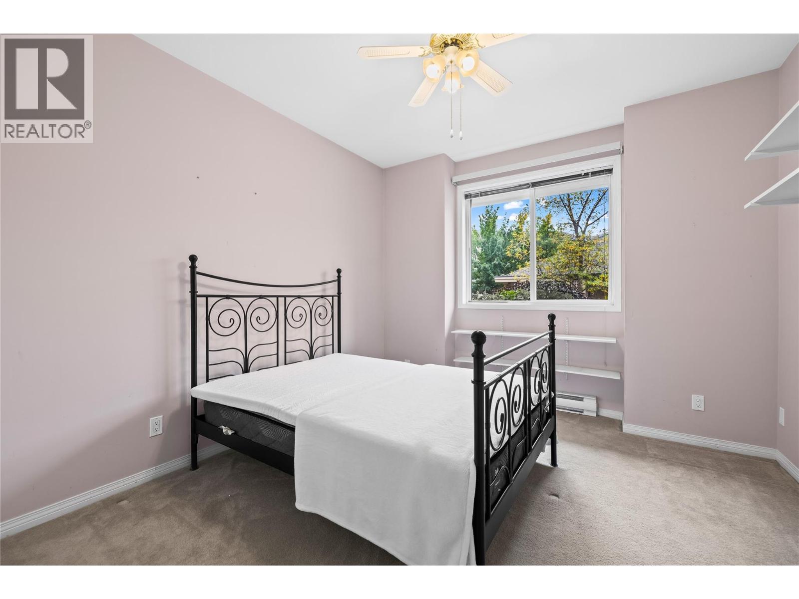 Picture for Unit #101, 1964 Enterprise  Way https://www.cirrealty.ca/reb/bc/6/10364606_24.jpg