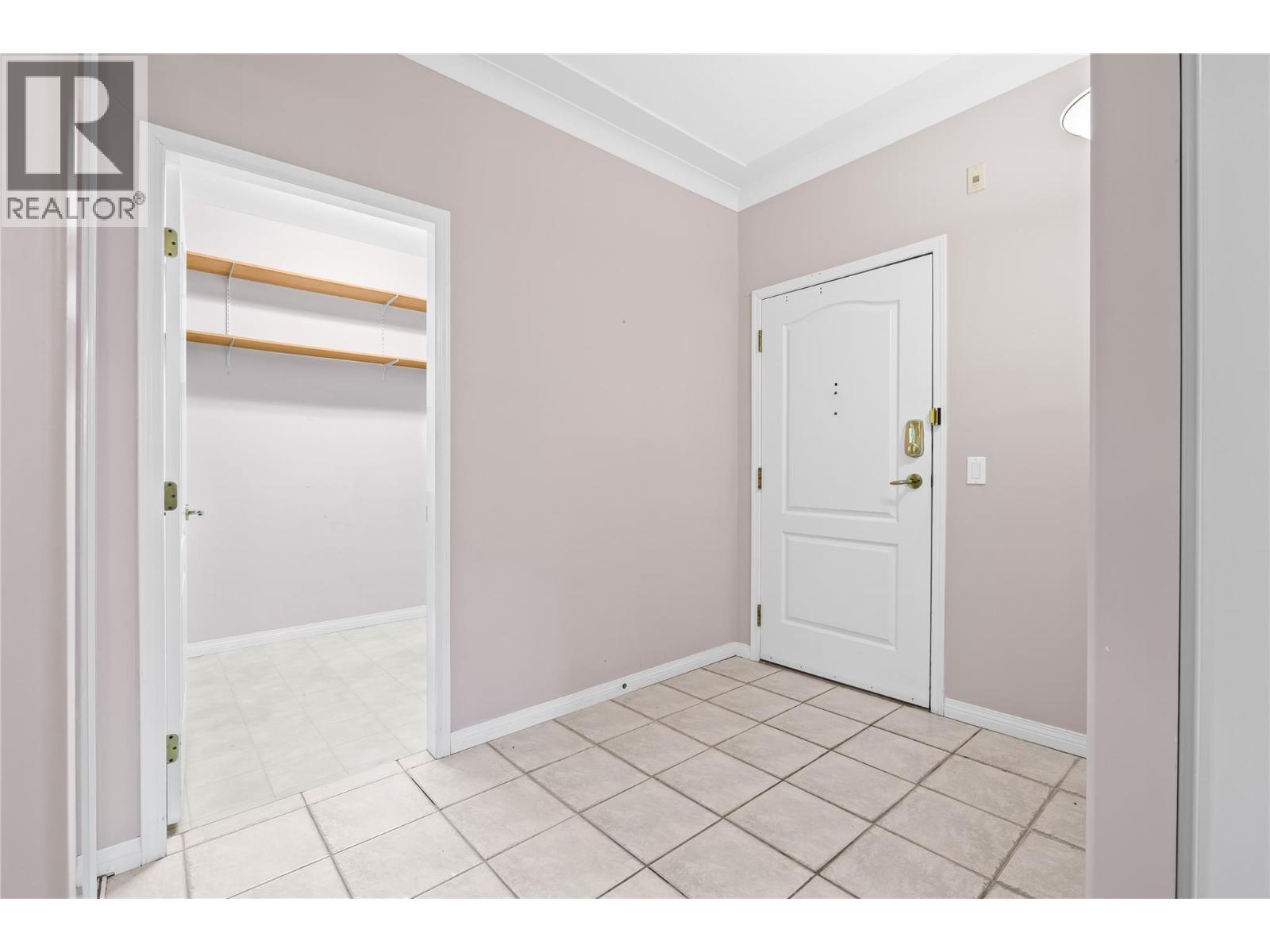 Picture for Unit #101, 1964 Enterprise  Way https://www.cirrealty.ca/reb/bc/6/10364606_27.jpg