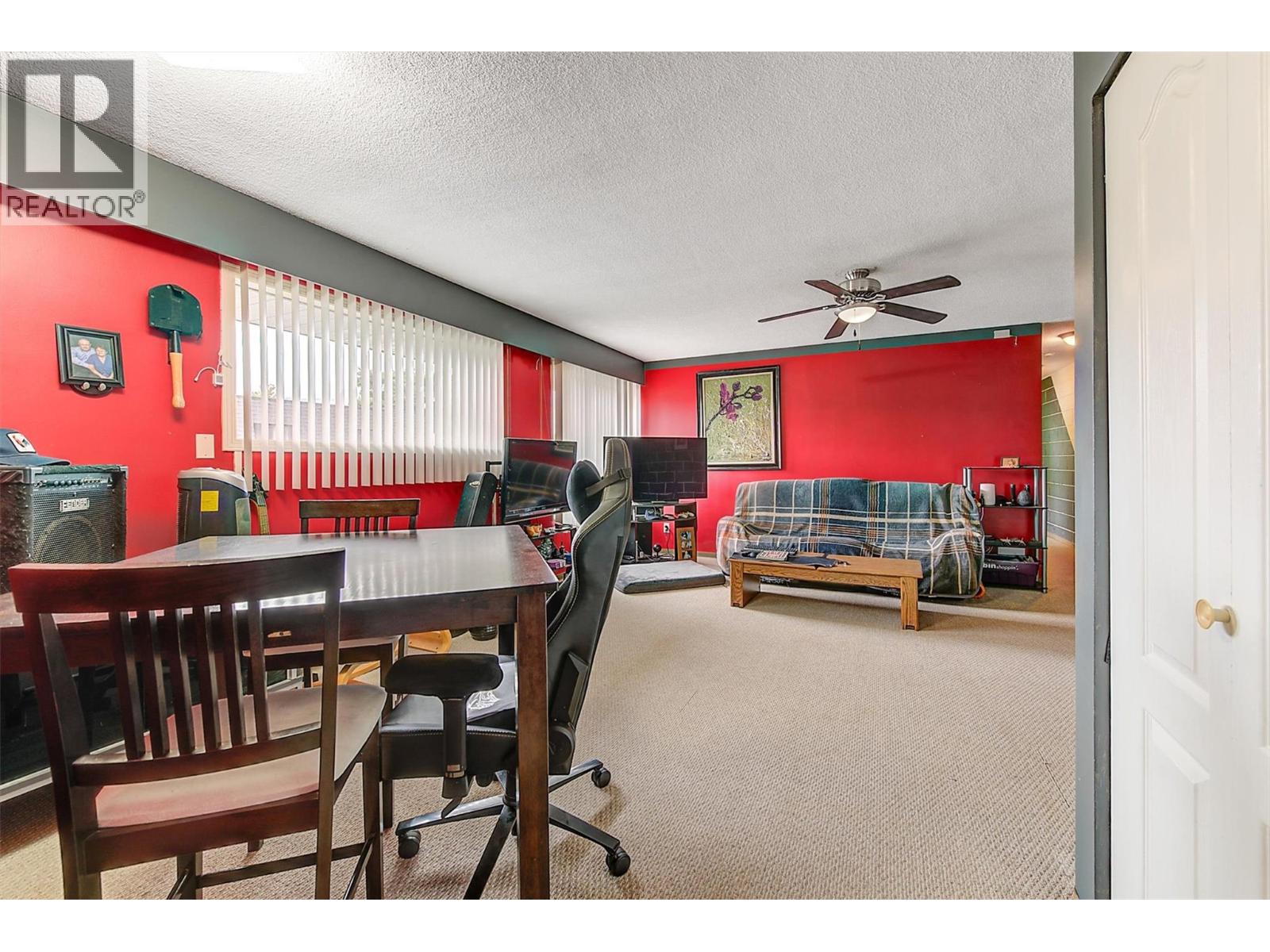 Picture for Unit #6, 1291 Bernard  Avenue https://www.cirrealty.ca/reb/bc/6/10364756_10.jpg