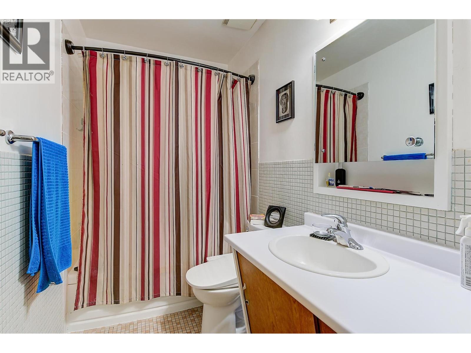 Picture for Unit #6, 1291 Bernard  Avenue https://www.cirrealty.ca/reb/bc/6/10364756_14.jpg