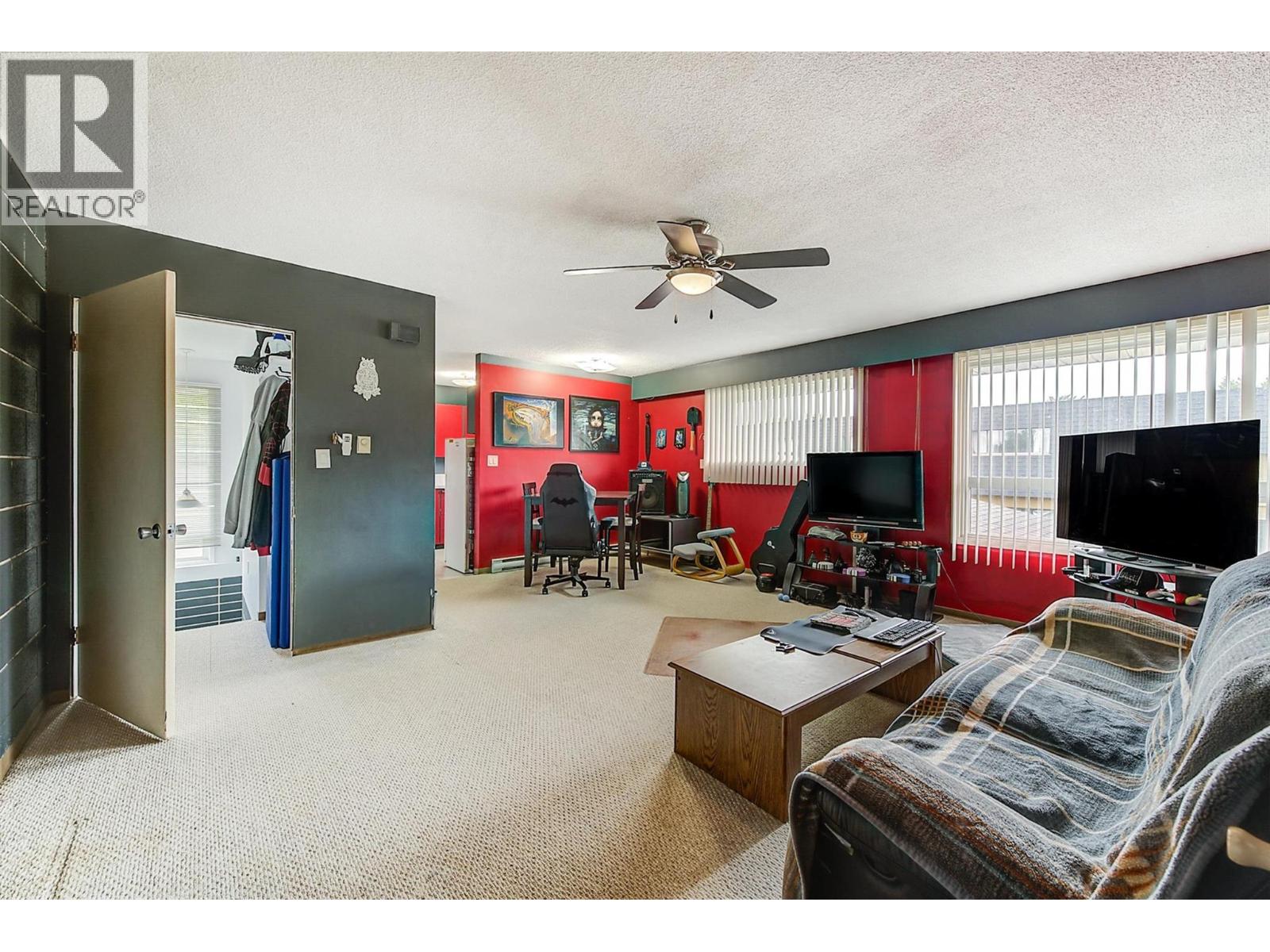 Picture for Unit #6, 1291 Bernard  Avenue https://www.cirrealty.ca/reb/bc/6/10364756_7.jpg