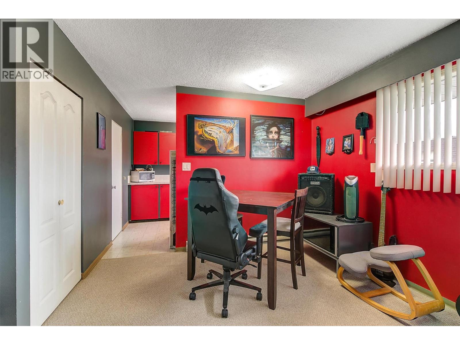 Picture for Unit #6, 1291 Bernard  Avenue https://www.cirrealty.ca/reb/bc/6/10364756_8.jpg