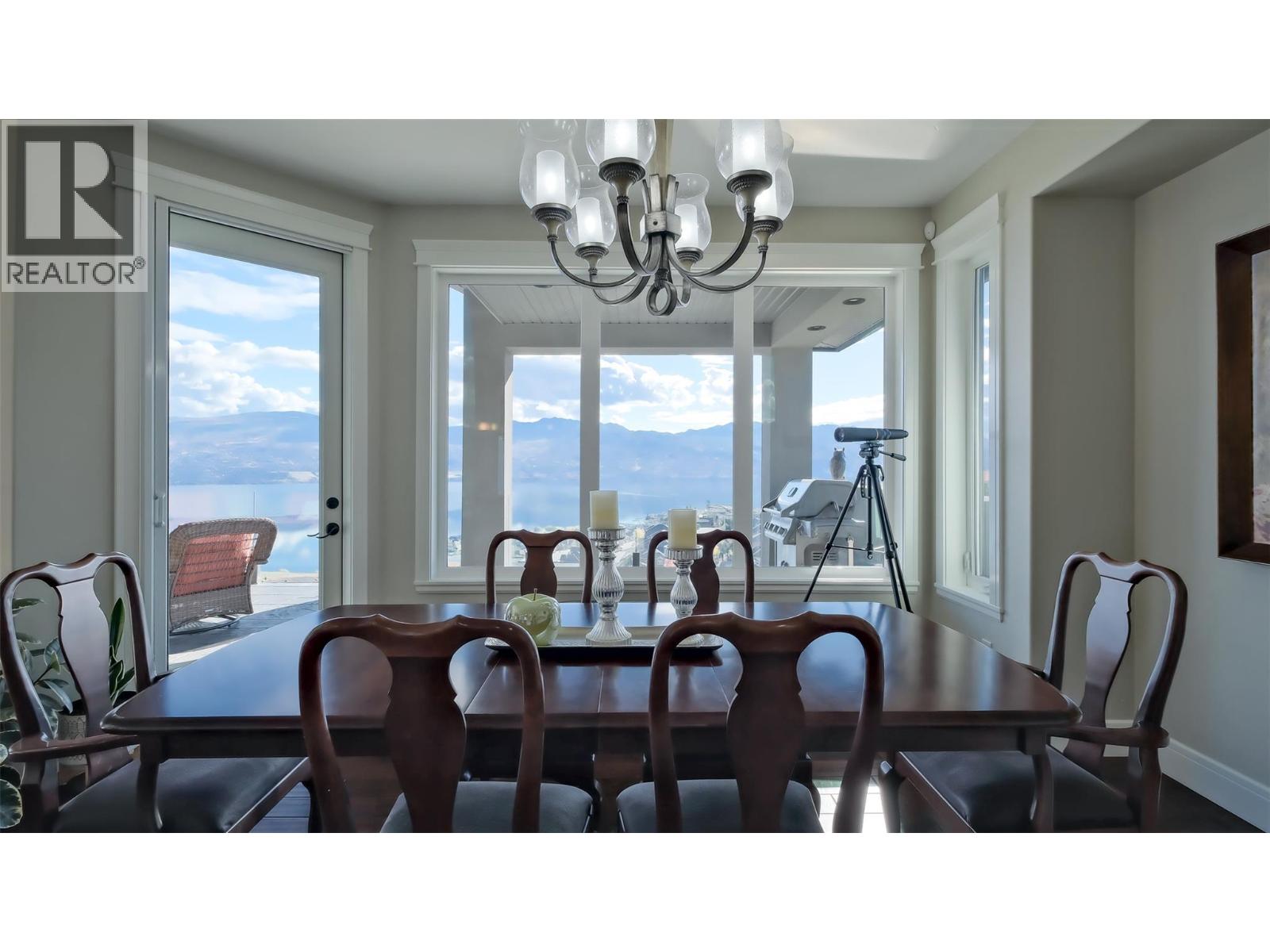 Picture for 1505 Pinot Noir  Drive https://www.cirrealty.ca/reb/bc/6/10364816_11.jpg