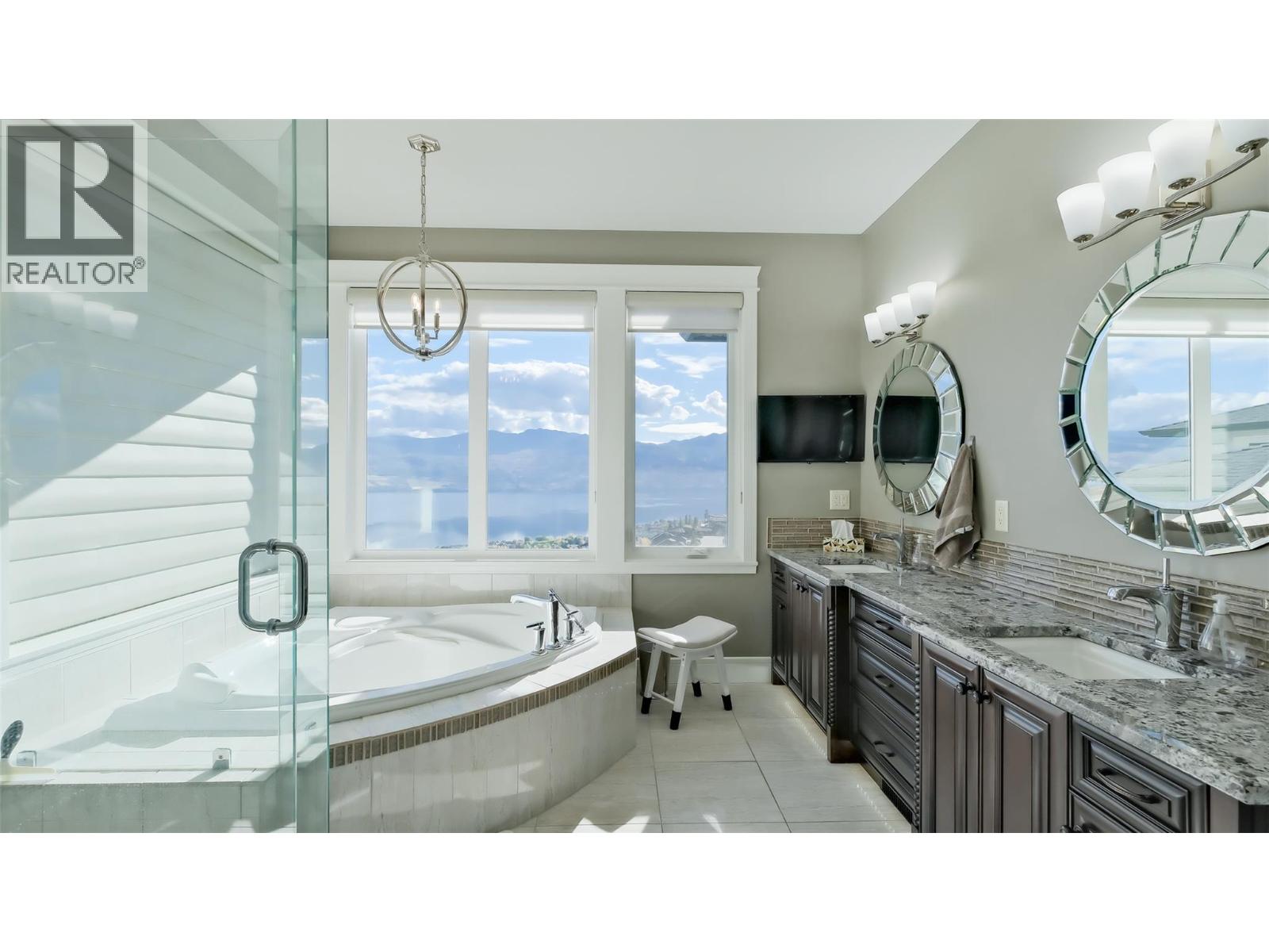 Picture for 1505 Pinot Noir  Drive https://www.cirrealty.ca/reb/bc/6/10364816_26.jpg