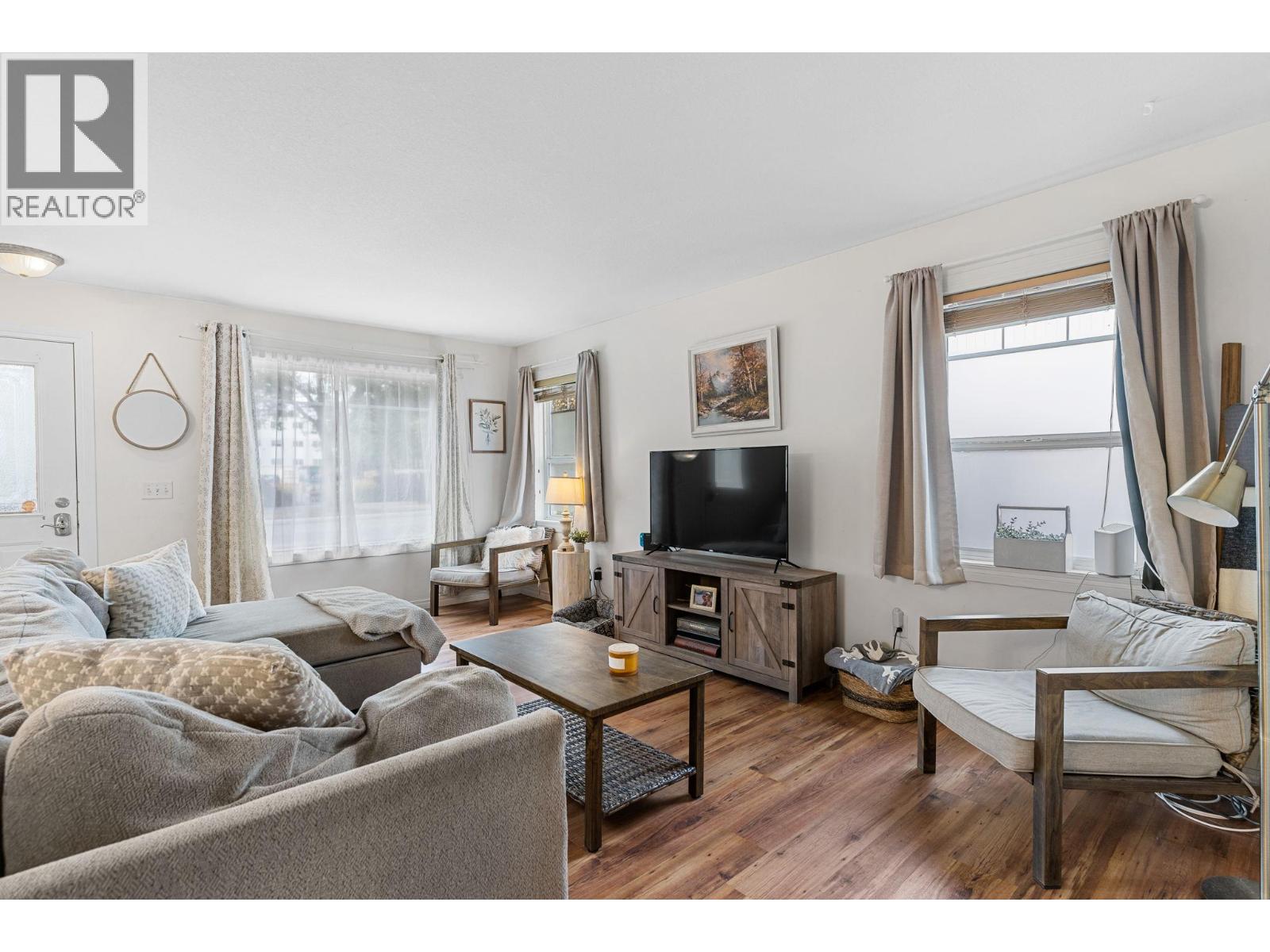 Picture for 613 Sutherland  Avenue