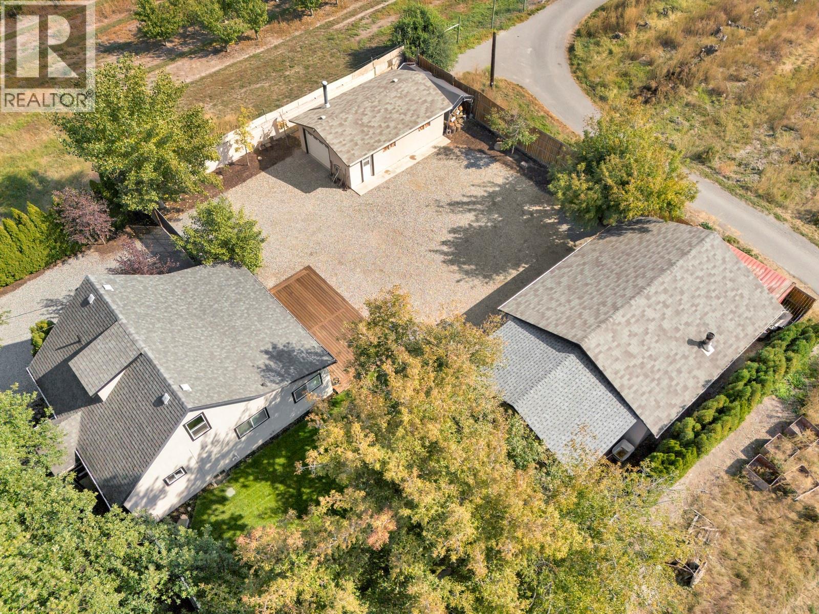 Picture for 431 Valley  Road https://www.cirrealty.ca/reb/bc/6/10364966_29.jpg