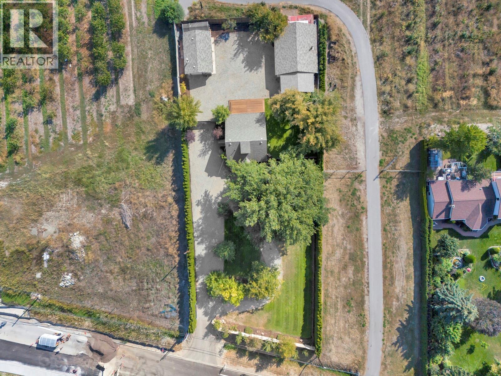 Picture for 431 Valley  Road https://www.cirrealty.ca/reb/bc/6/10364966_50.jpg