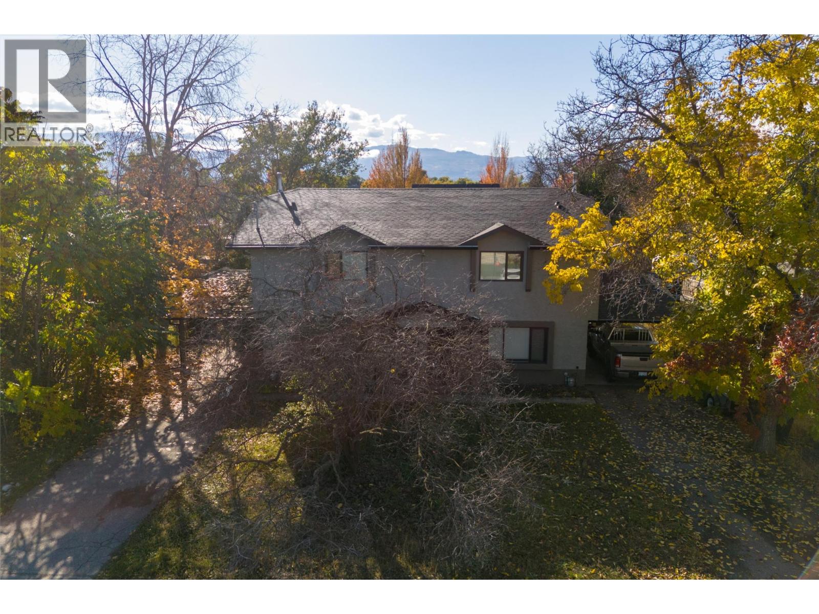 Picture for 1025 Laurier  Avenue https://www.cirrealty.ca/reb/bc/6/10365106_37.jpg