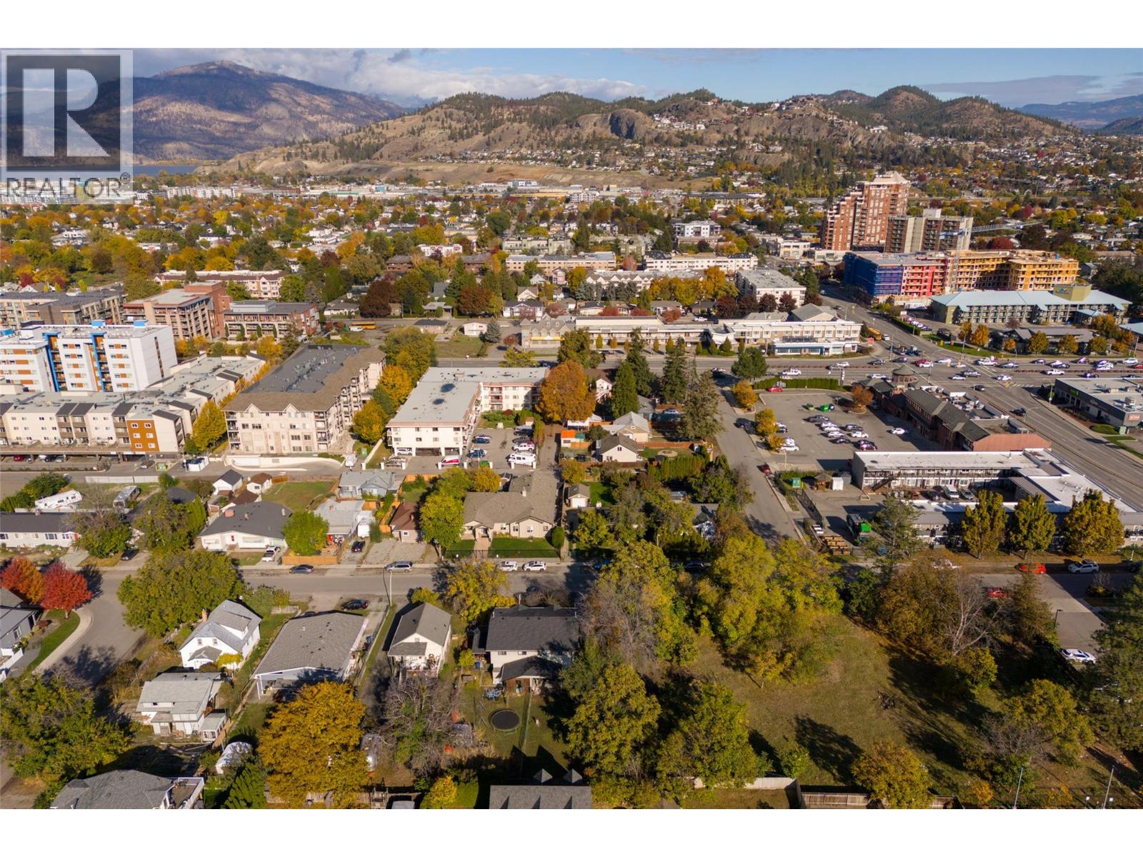 Picture for 1025 Laurier  Avenue https://www.cirrealty.ca/reb/bc/6/10365106_46.jpg