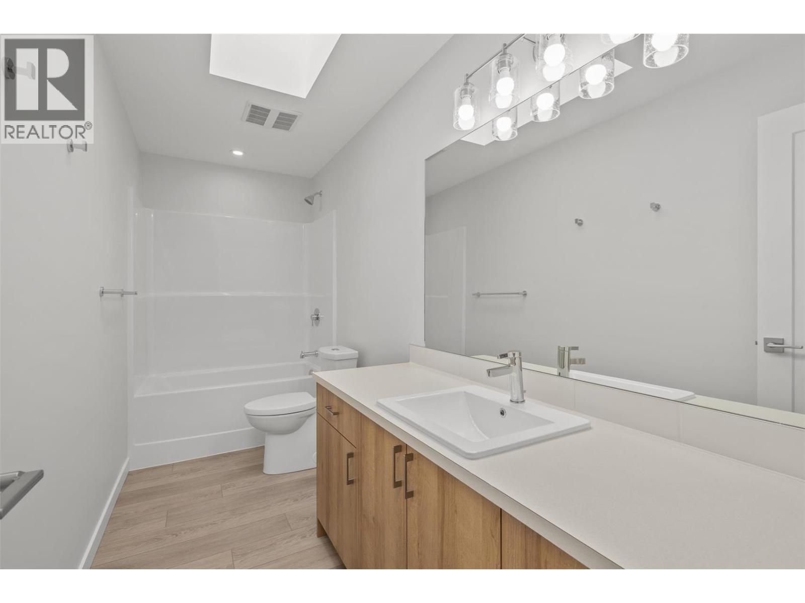 Picture for Unit #115, 8900 Jim Bailey  Road https://www.cirrealty.ca/reb/bc/6/10365176_17.jpg