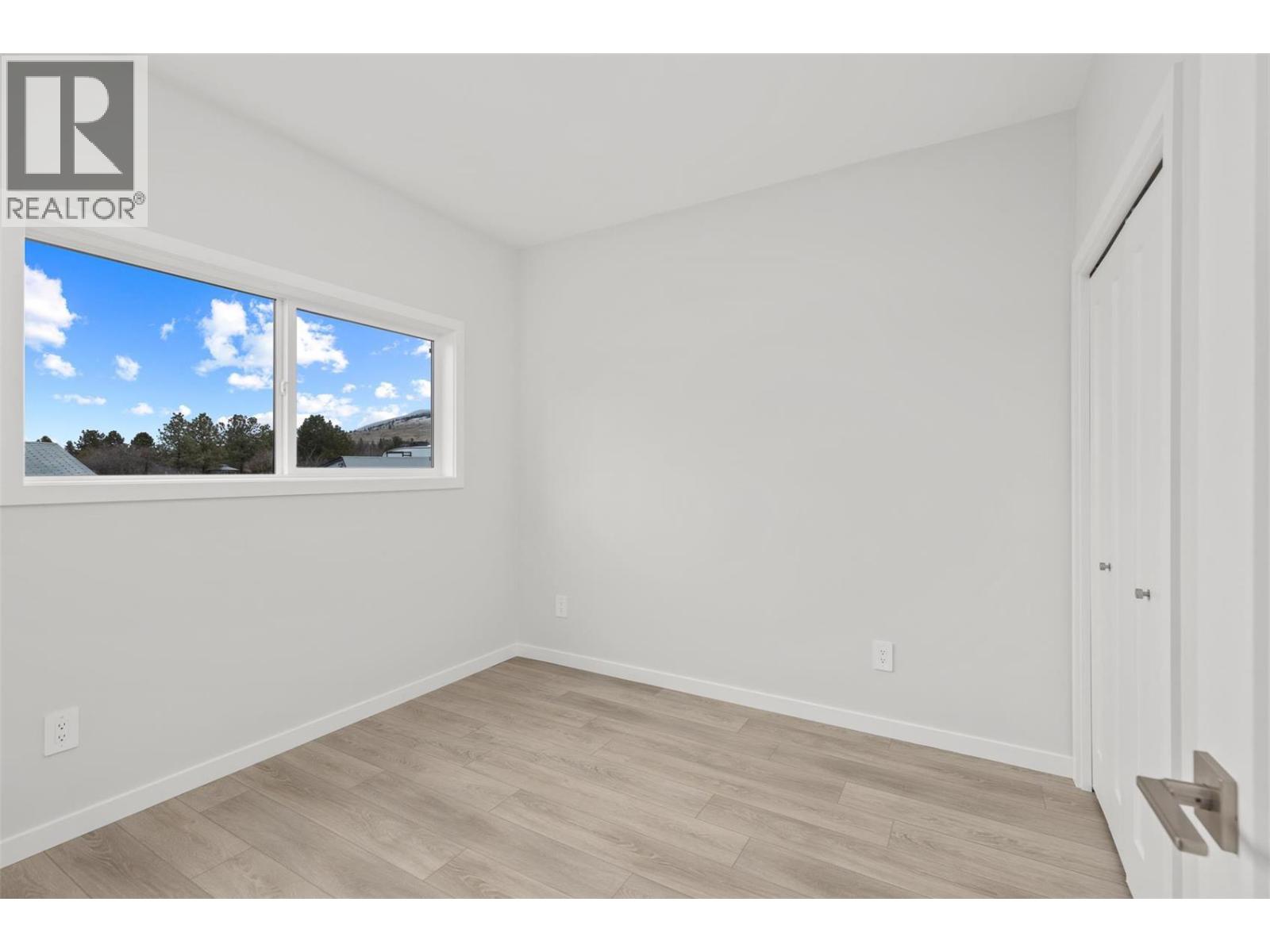 Picture for Unit #115, 8900 Jim Bailey  Road https://www.cirrealty.ca/reb/bc/6/10365176_30.jpg