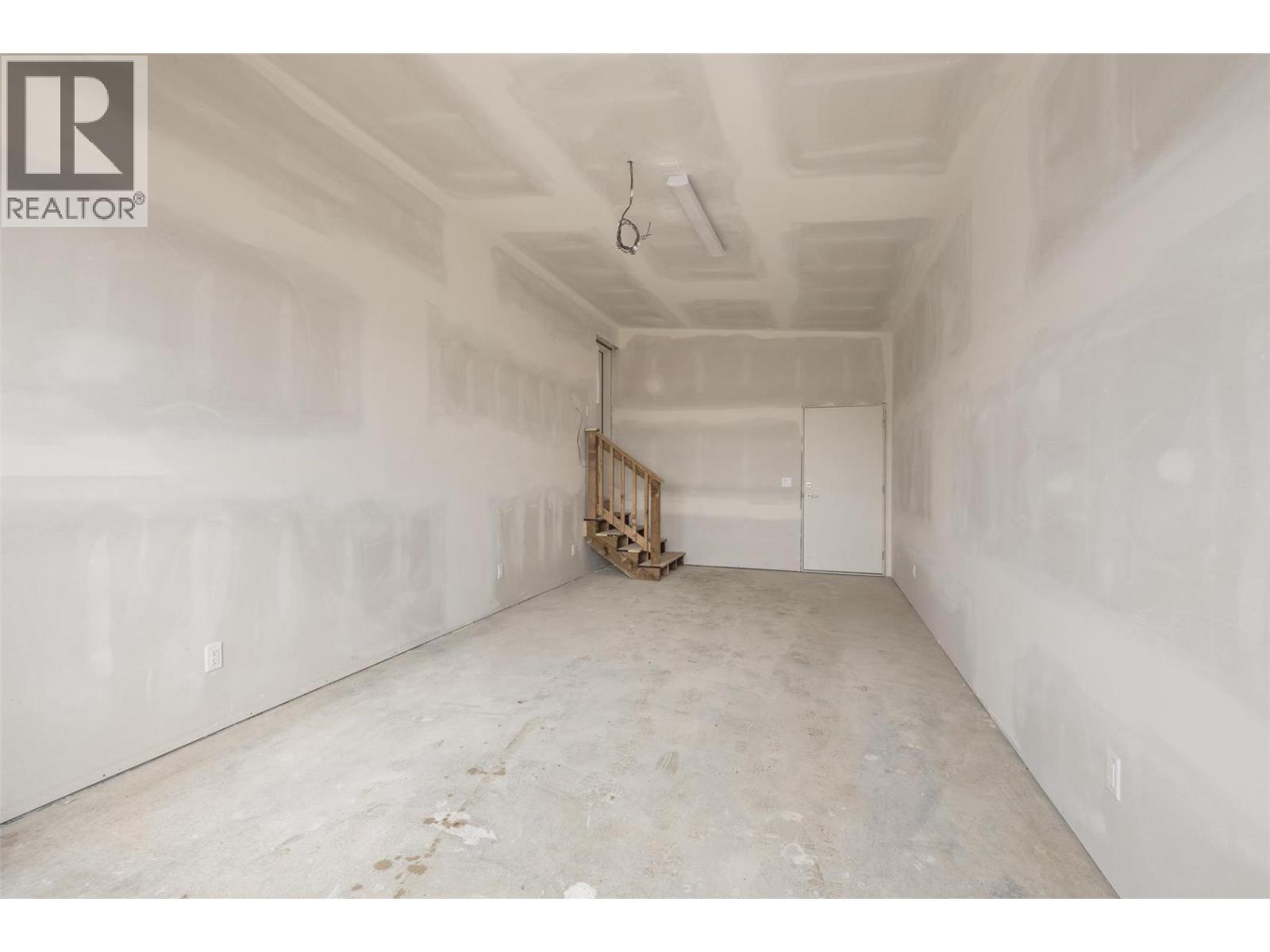 Picture for Unit #115, 8900 Jim Bailey  Road https://www.cirrealty.ca/reb/bc/6/10365176_32.jpg