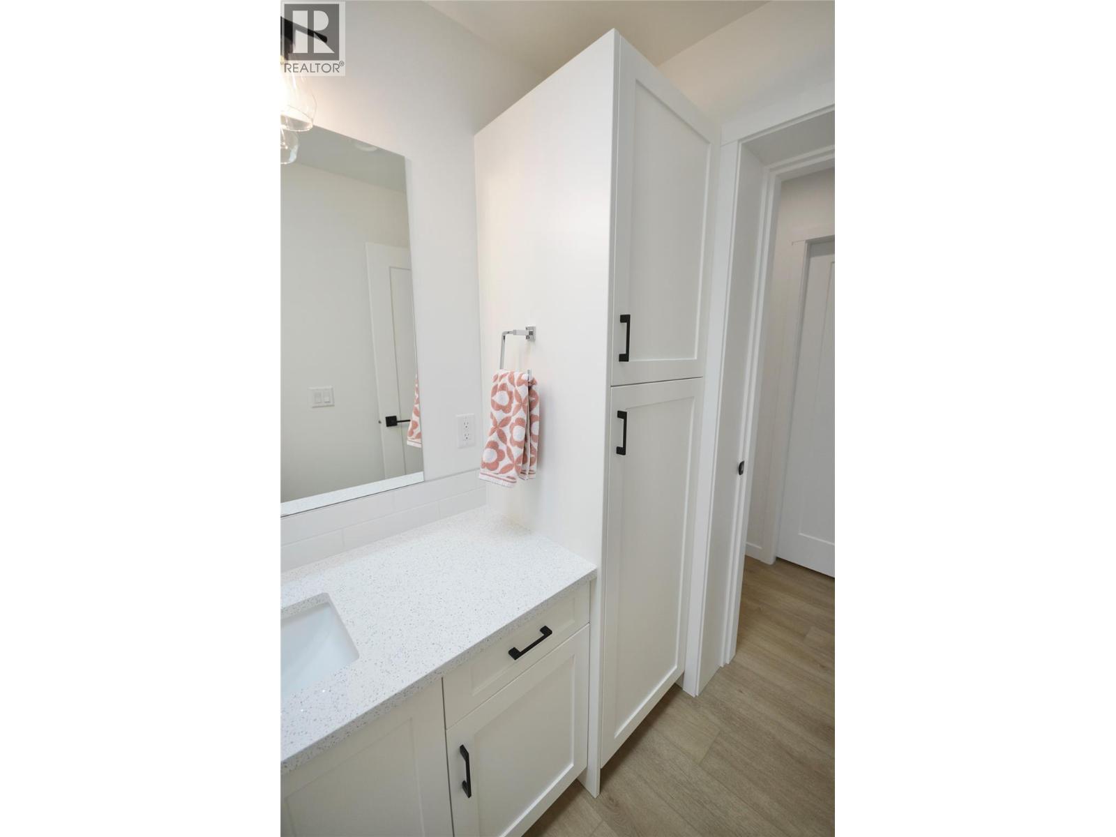 Picture for Unit #126, 8900 Jim Bailey  Road https://www.cirrealty.ca/reb/bc/6/10365196_21.jpg